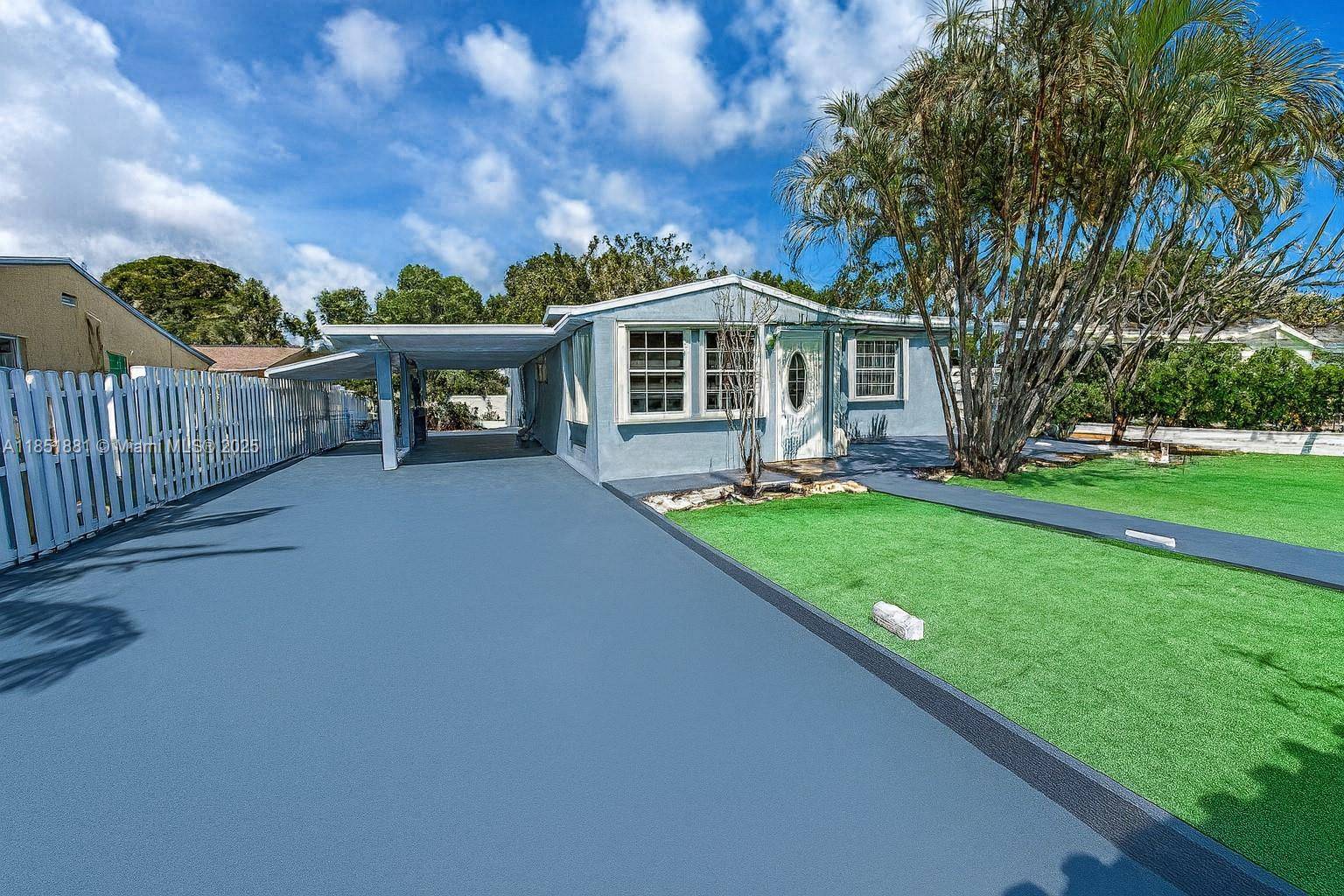 Marvelous Duplex in the Heart of Fort Lauderdale !