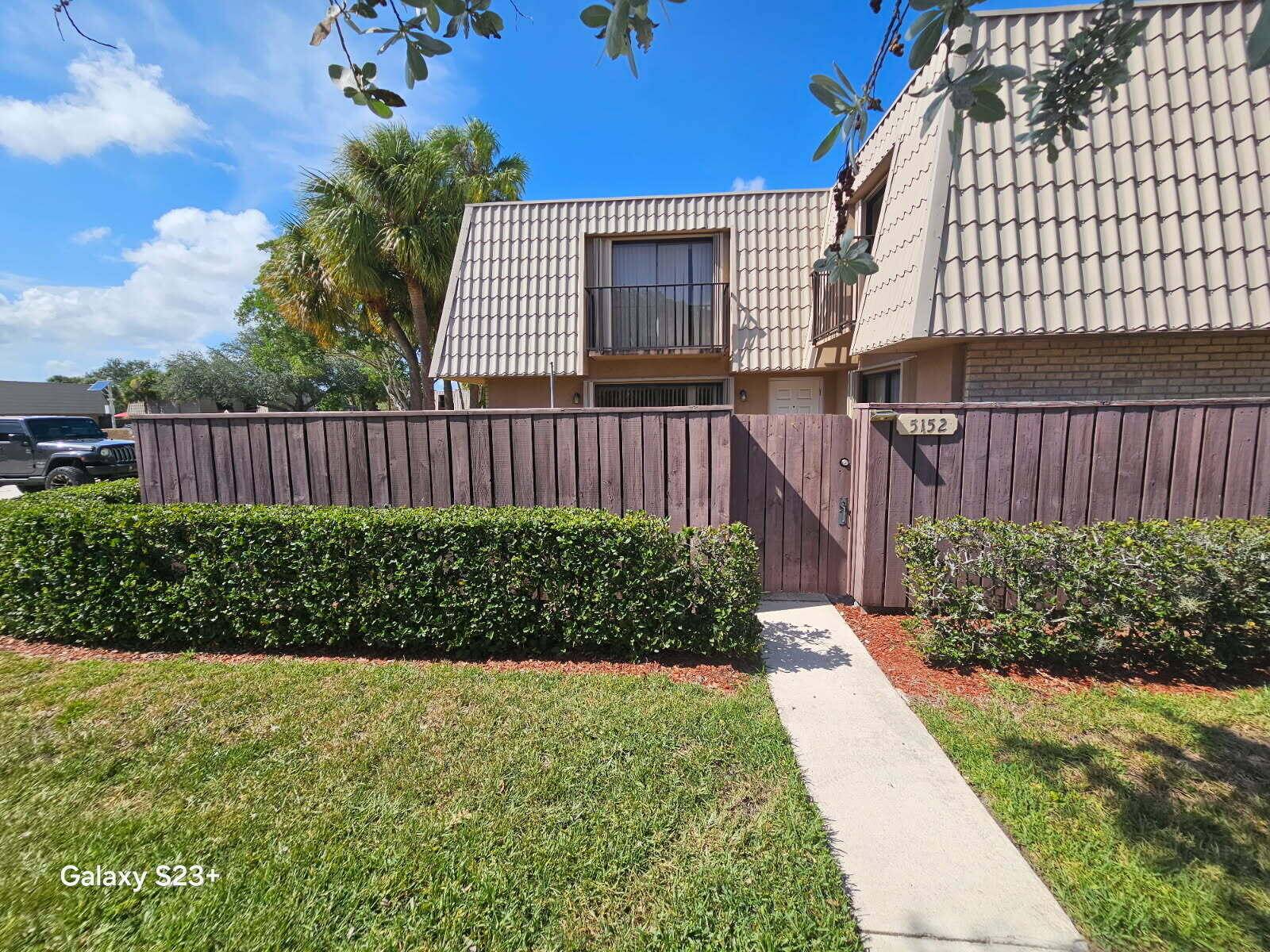 Great opportunity at 5152 51st Way !
