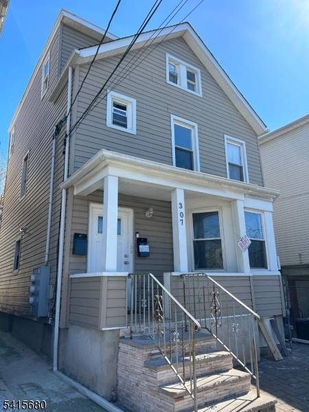 S PARK ST Elizabeth City New Jersey Two-Story