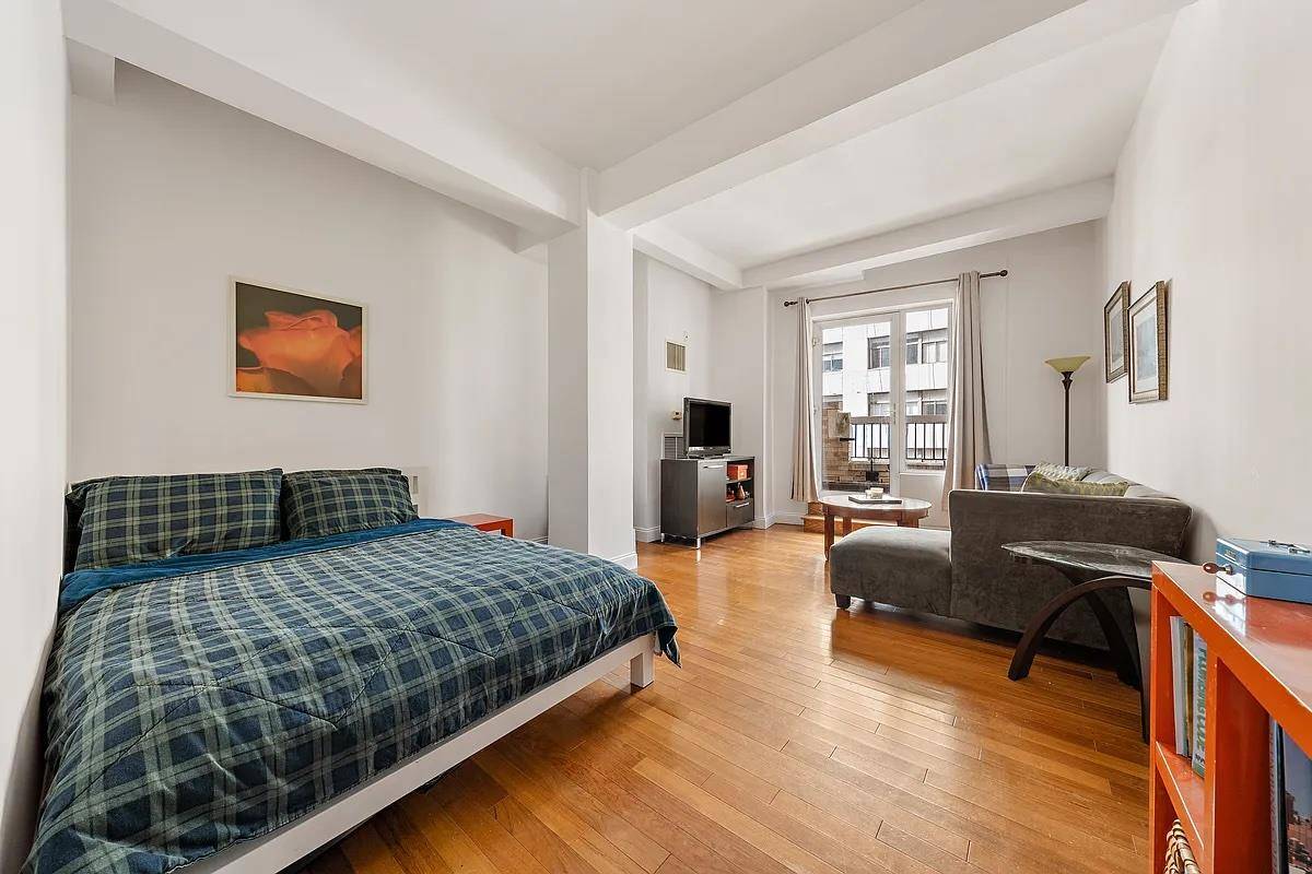 Available June 20th. Offered furnished or unfurnished !