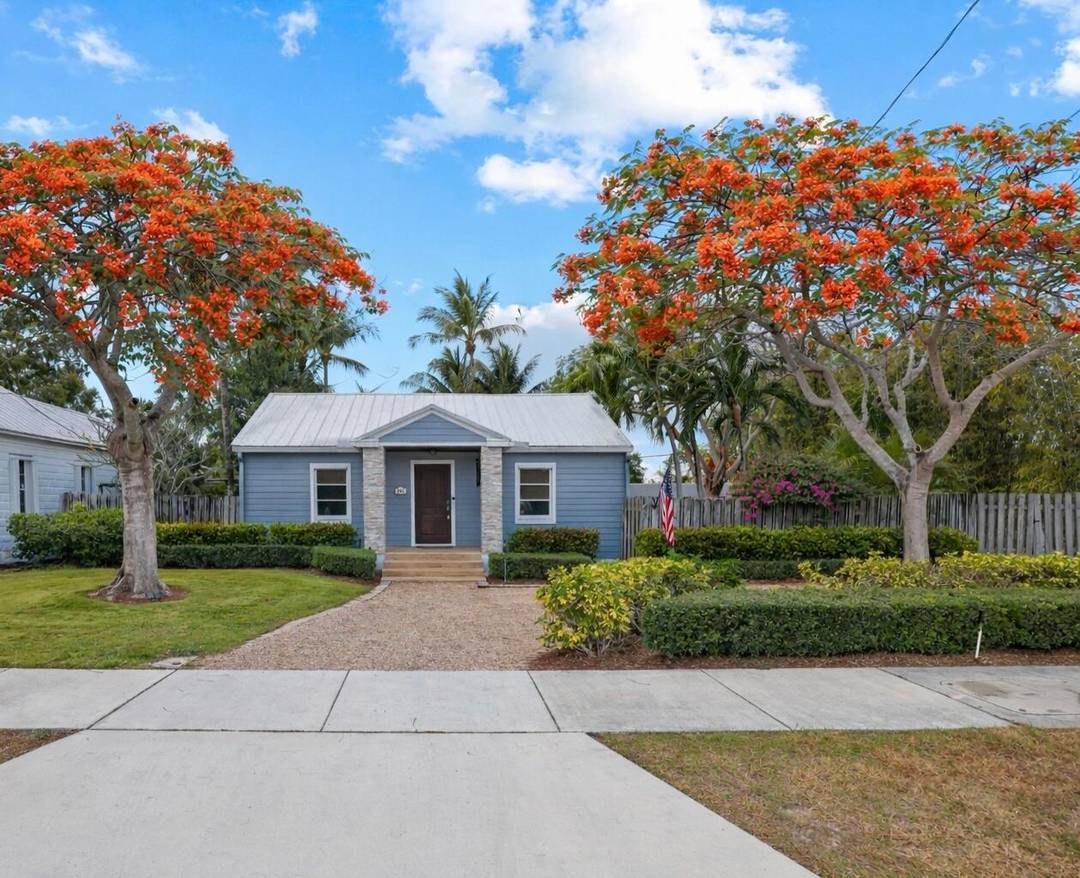Welcome to this extraordinary private compound in the heart of Osceola Park, just 2 blocks from iconic, Atlantic Avenue in downtown Delray Beach.