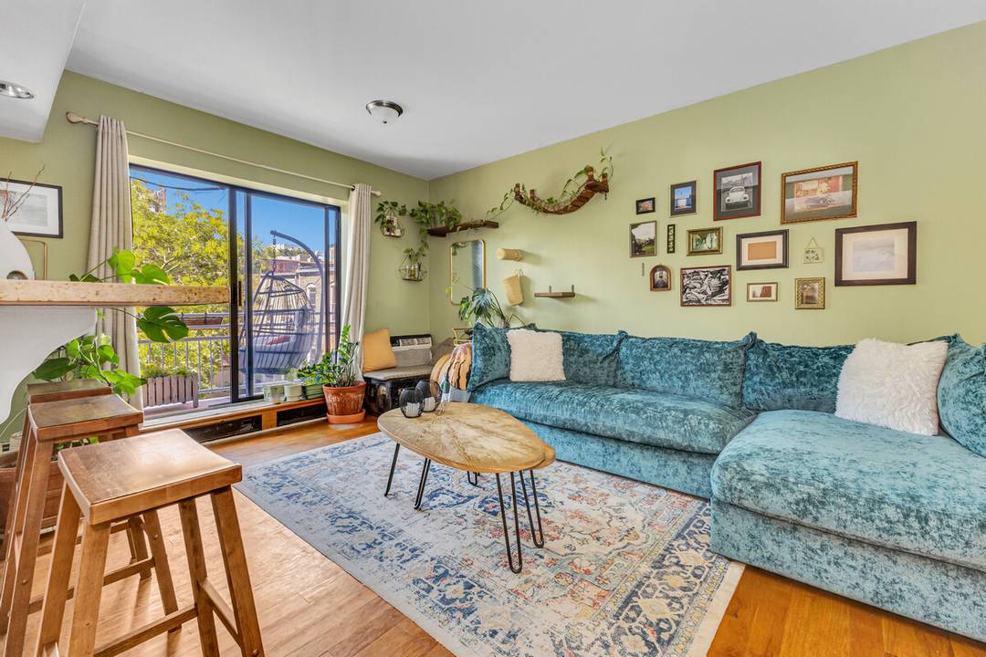 Welcome to 4A at Strivers West Condominium !