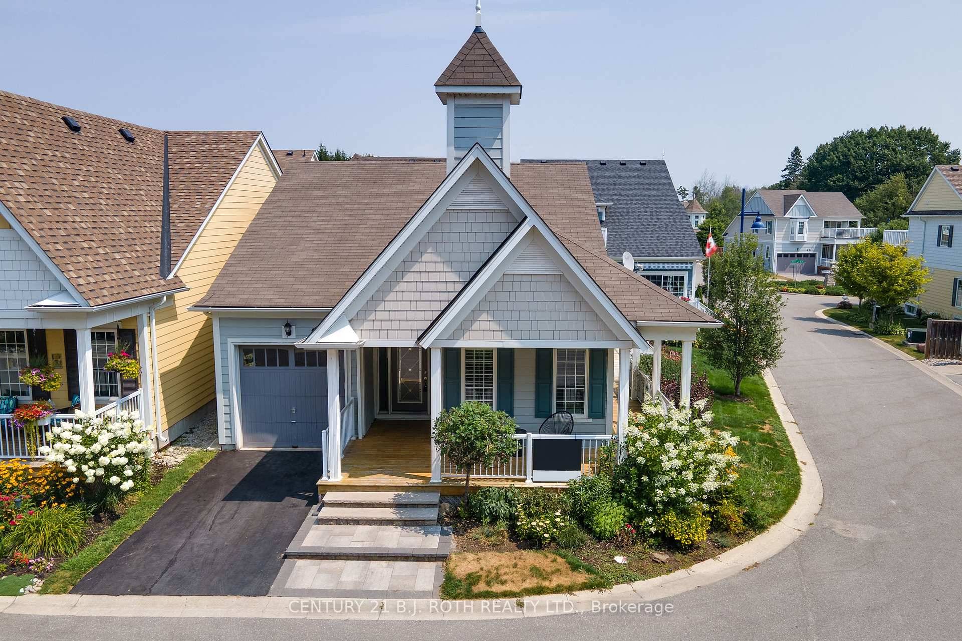 Welcome to West Shore Beachclub all Season GATED COMMUNITY just 10 Minutes north of Orillia.