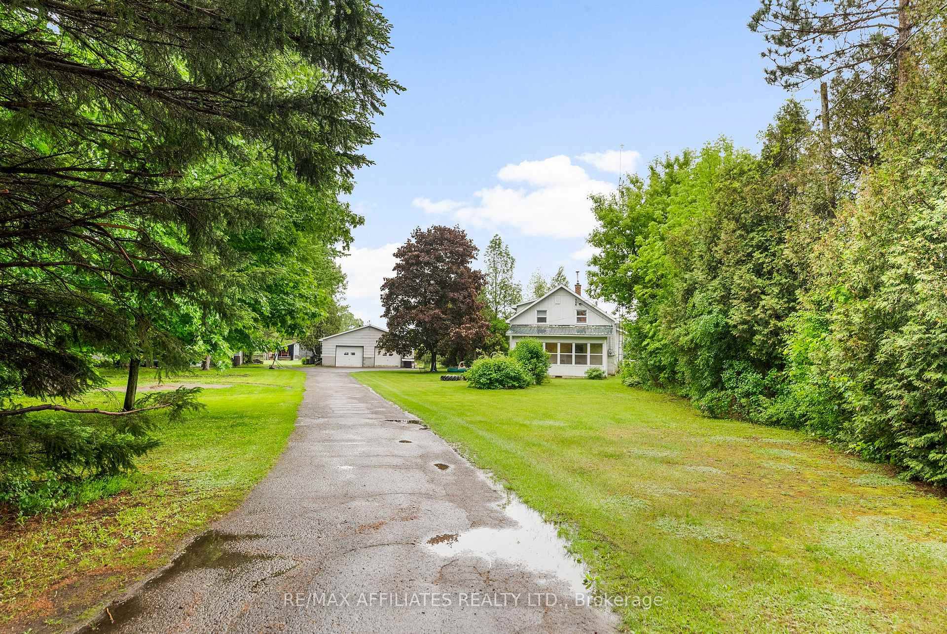 Hobby Farmers, Homesteaders this 30 acre property is beaconing you !