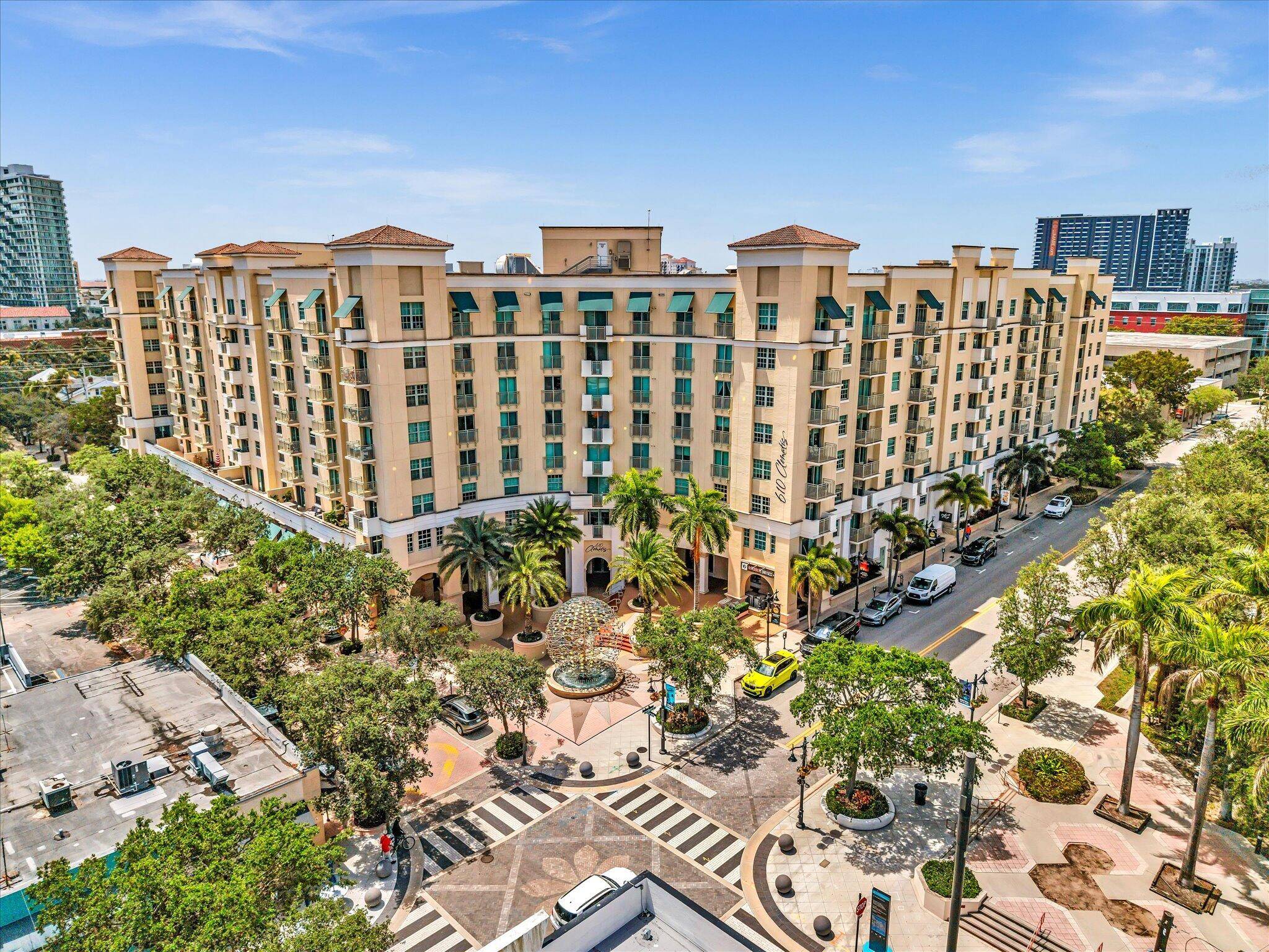 610 Clematis is situated in the vibrant heart of Downtown West Palm Beach.