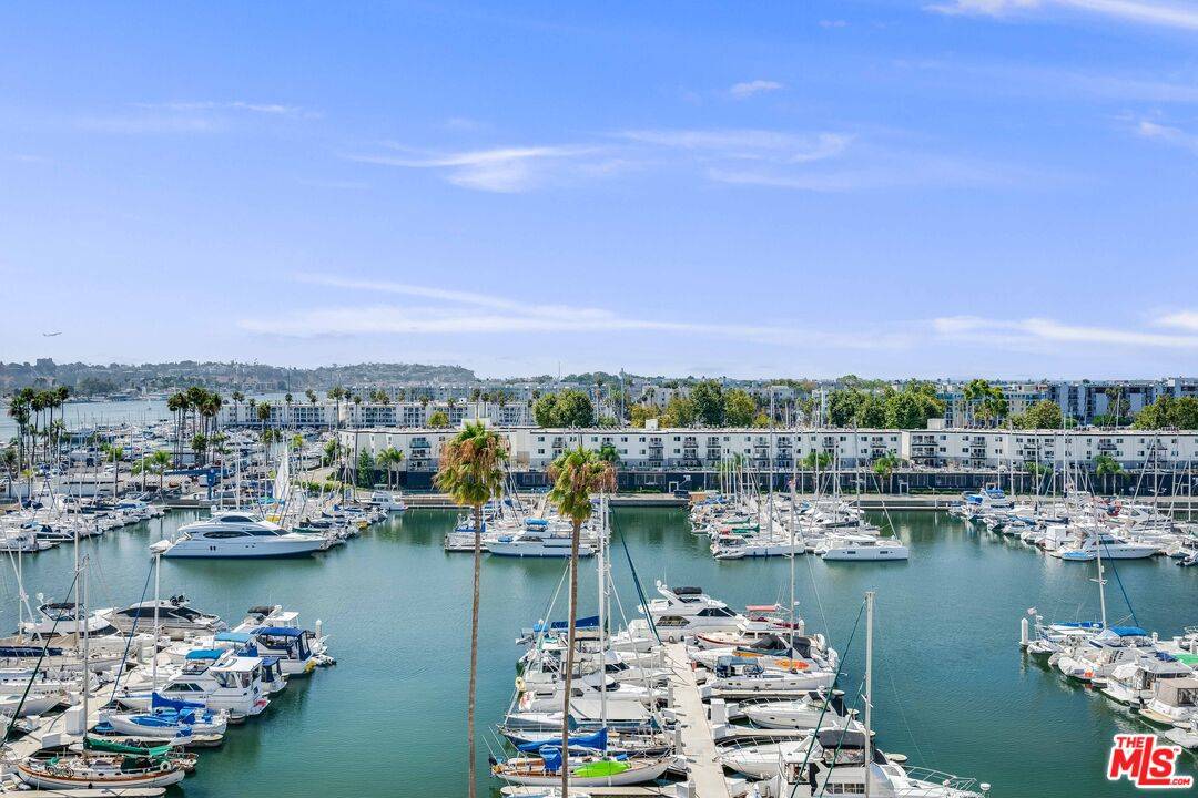 4335  S Marina City Dr 2BR Marina Del Rey La