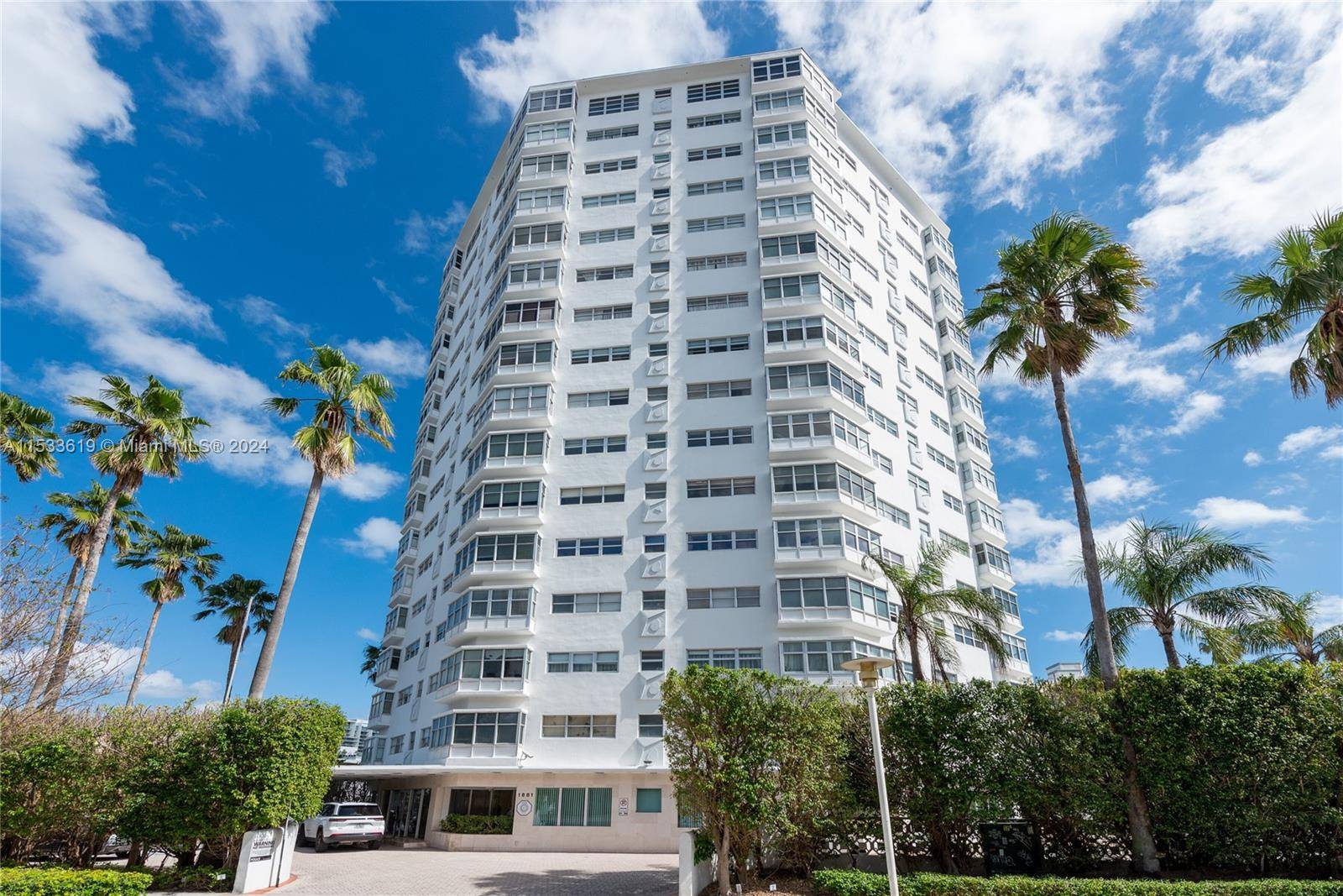 Beautifully upgraded, spacious 2 bedrooms, 2 bathrooms unit located in architecturally distinctive building in South Beach.