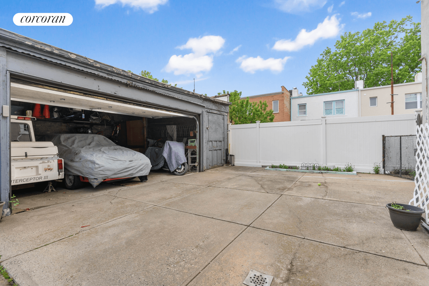 Turnkey Gem in Astoria's Highly Sought After Ditmars Area Immediate income producing four unit property, perfectly situated between Astoria Park, the N W train, and Ditmars Boulevard.