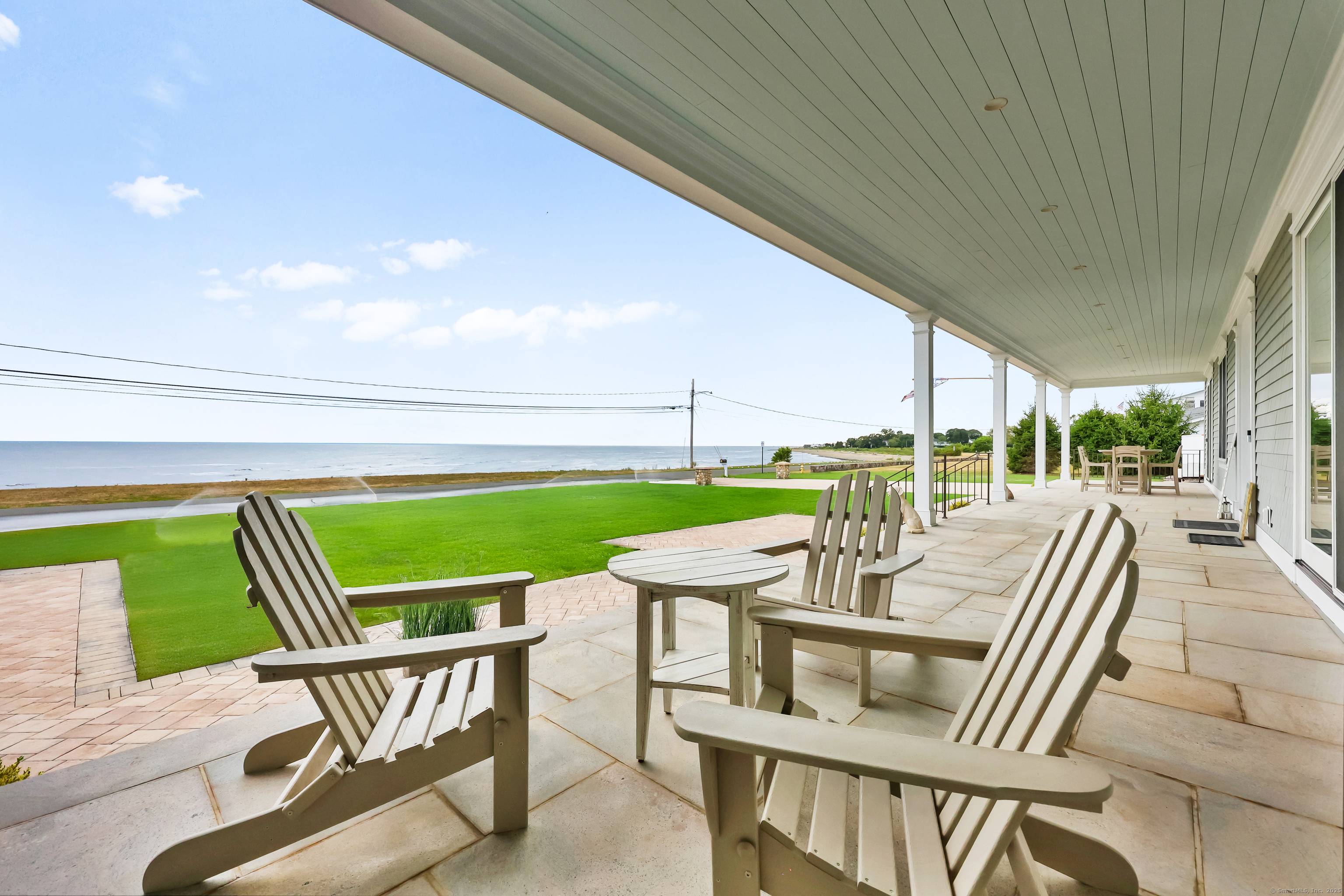 Coastal living meets everyday luxury in this waterfront gem in Lordship welcome home !