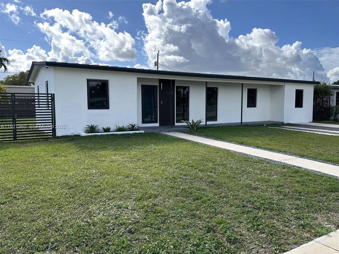 This 3 bed 2 bath home is beautifully updated throughout and is located in the sought out Westwood communities.