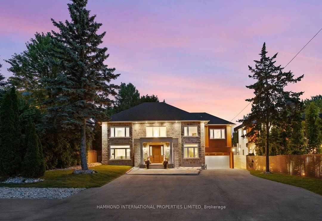 Welcome to The Refined Nest 117 Elgin.