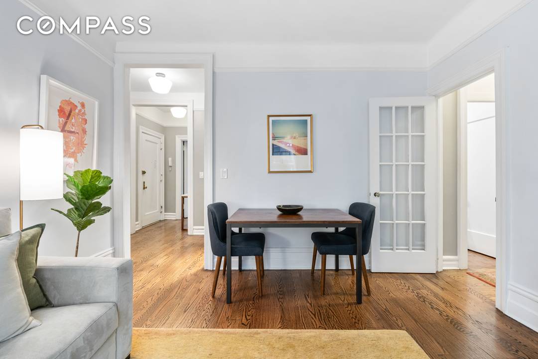 The Epitome of West Village Living Nestled on one of the West Village s most coveted blocks, this renovated pre war residence boasts a sophisticated blend of historic soul and ...