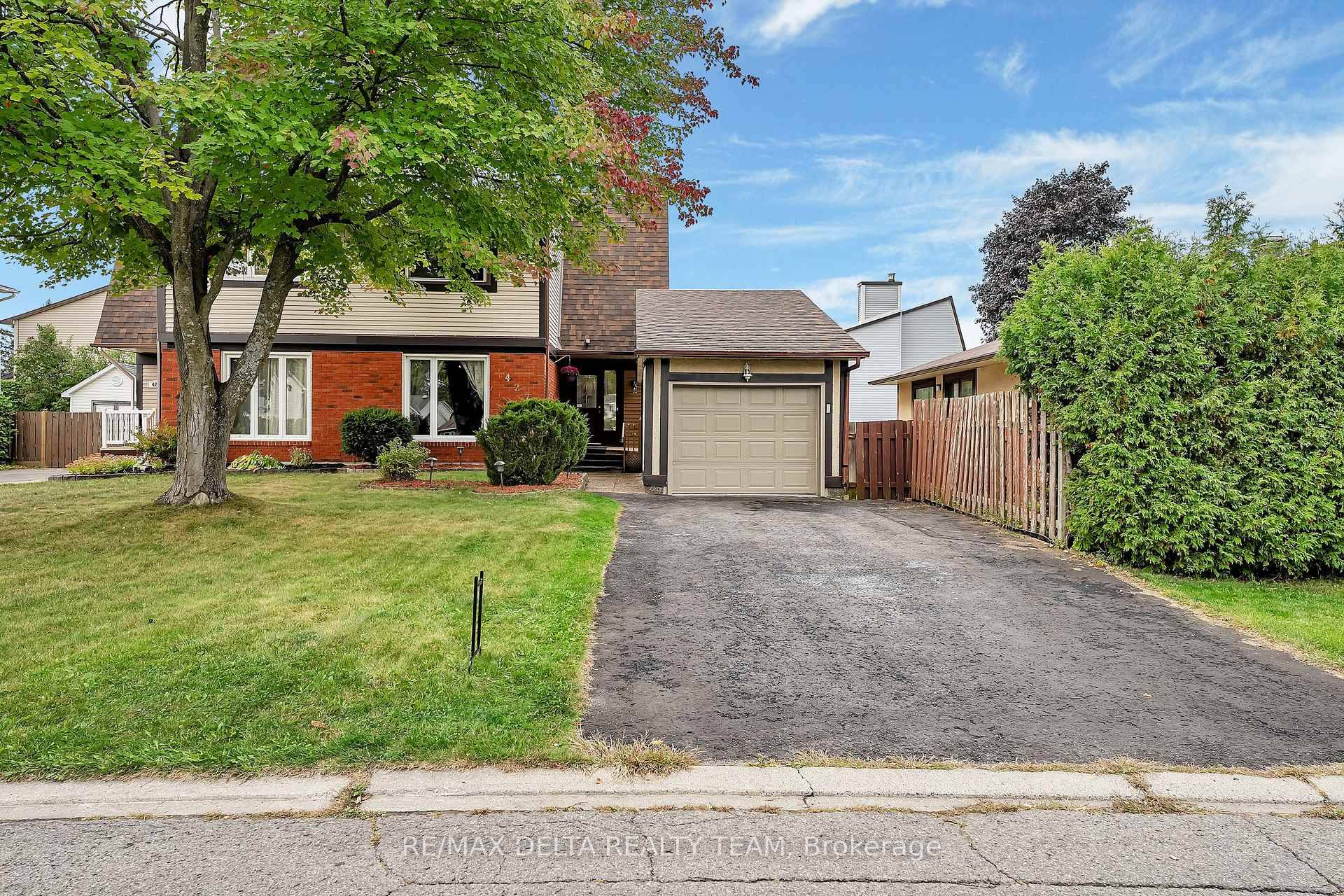 Welcome to 427 Mockingbird Drive, a charming semi detached home Featuring 3beds 2 baths a bright living room, dining area, and a newly renovated kitchen with granite counter tops and ...
