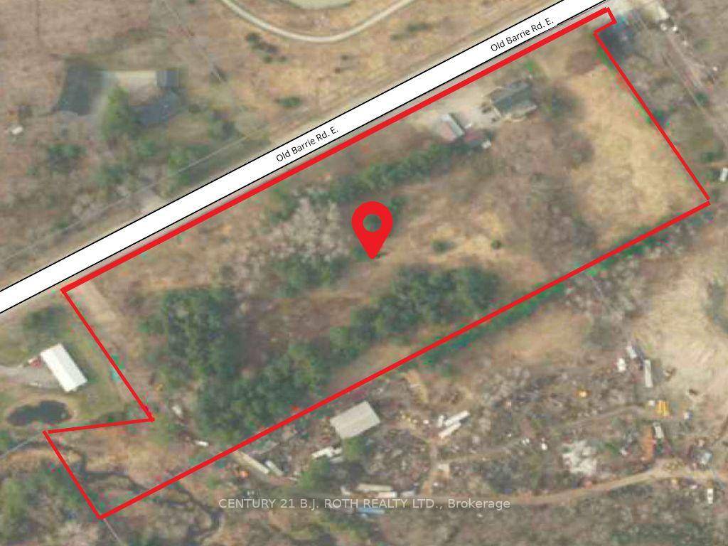 Amazing visibility of 334 ft fronting Old Barrie Rd in Orillia across Lakehead University and other major commercial developments including Costco with fast access to north and south bound lanes ...