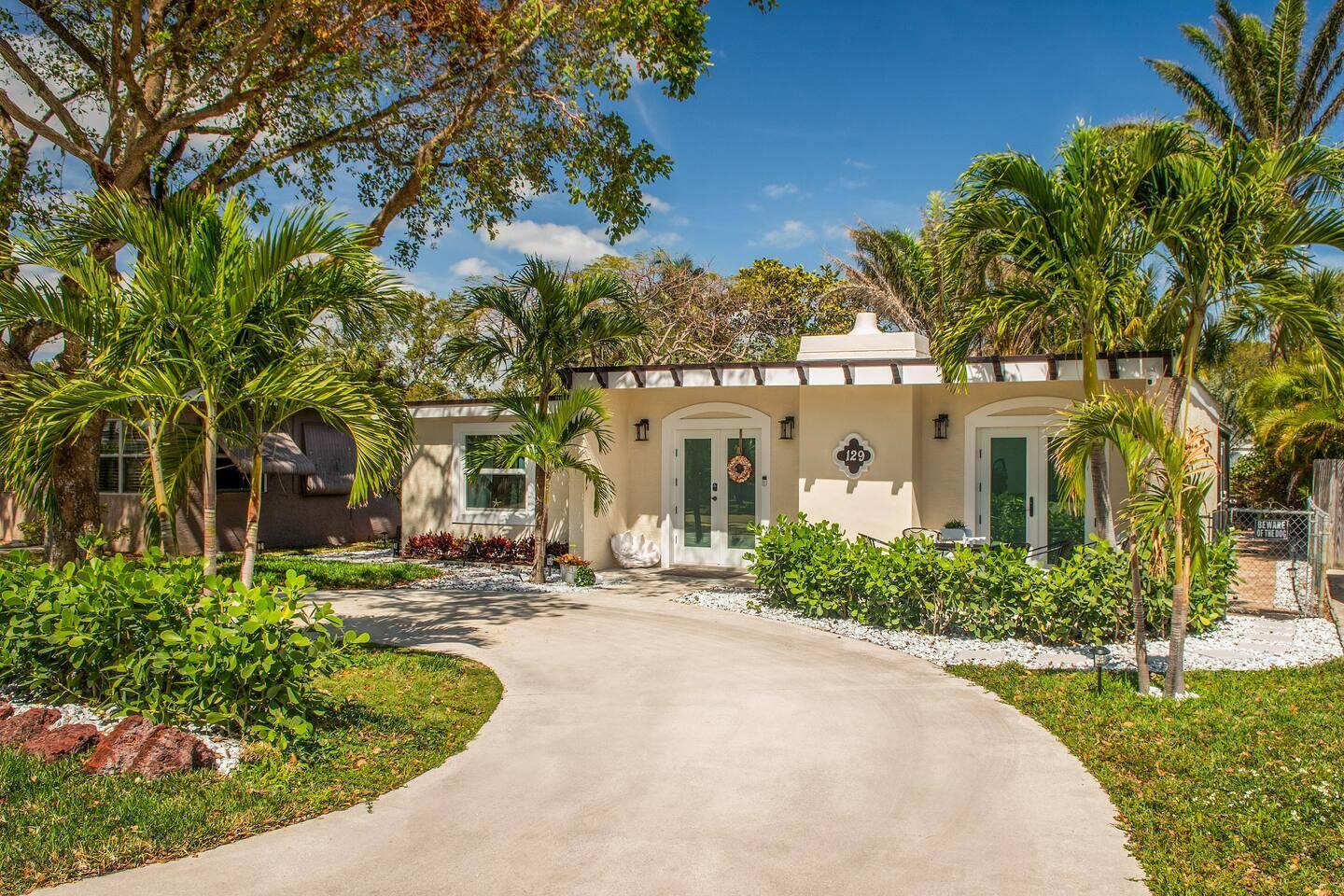 Spend your summer in style in this fully furnished 4 bedroom, 2 bathroom coastal chic home, available June through October in sunny South Florida.