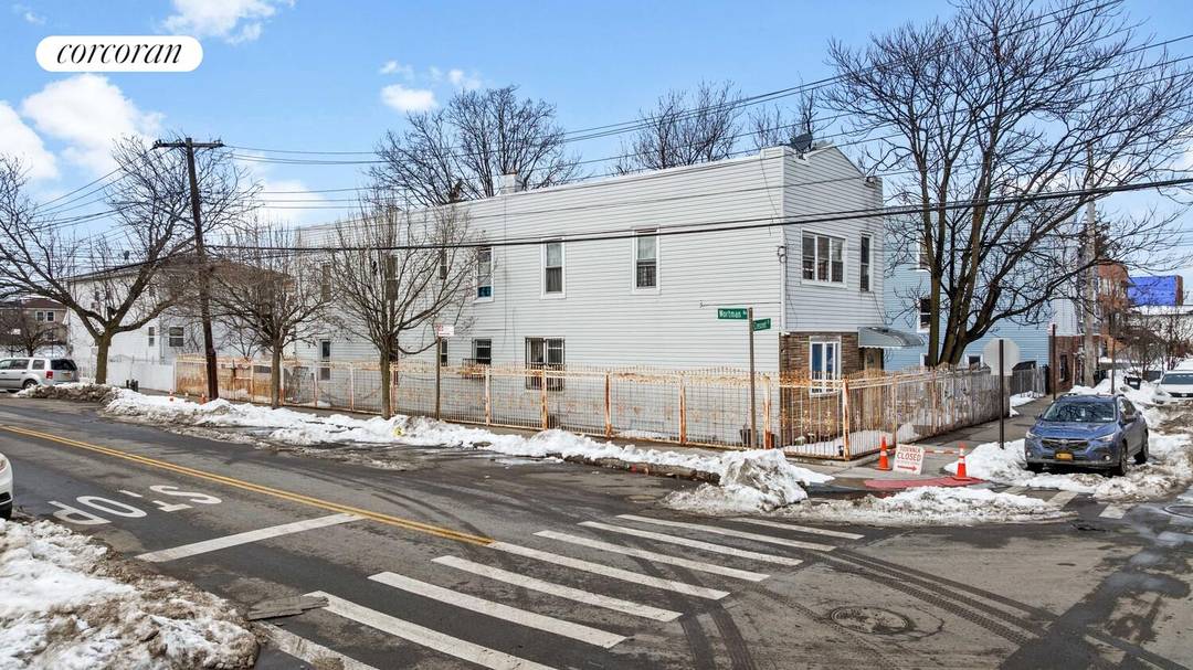 958 Crescent Street Oversized Corner Lot 3 Units 4, 000 Buildable Sq Ft Parking for 2 Cars Sitting proudly on a sprawling 40 x 100 corner lot, 958 Crescent Street ...