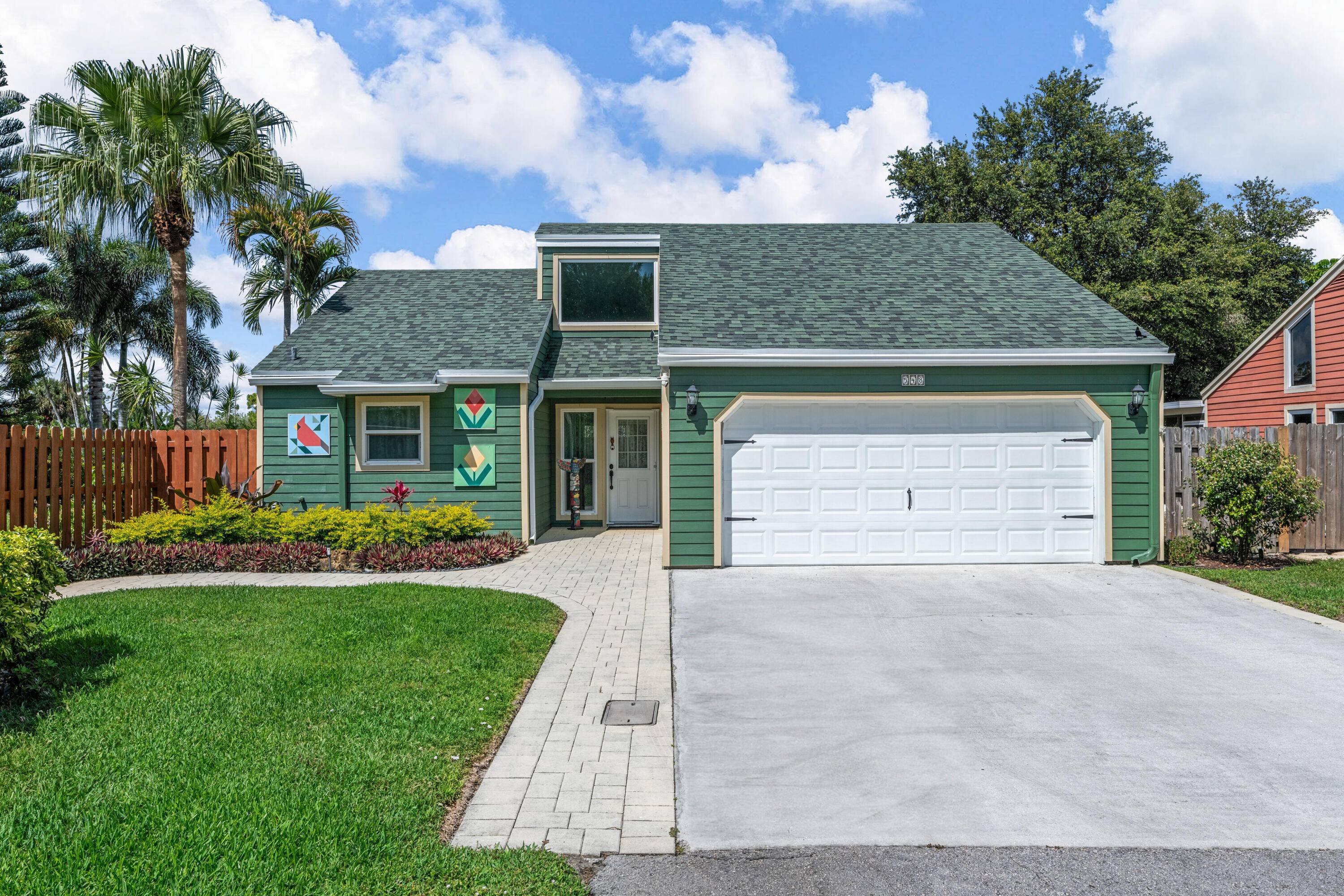 Possibly the best Location in Tree Tops with an oversized yard, perfect for the active family or pet owners !