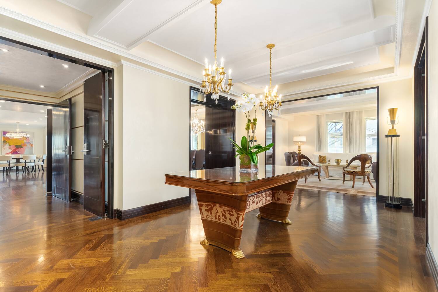 Located in sought after pre war condominium, this full floor penthouse offers 360 degree views of New York City's stunning landscape.