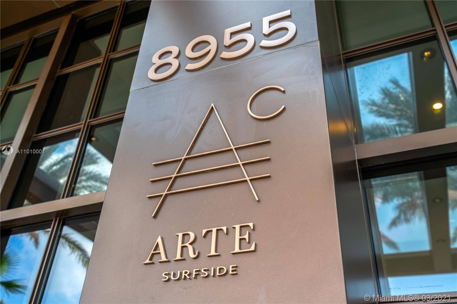 Arte, a boutique collection of 16 oceanfront residences by Citterio Viel in collaboration with Kobi Karp.