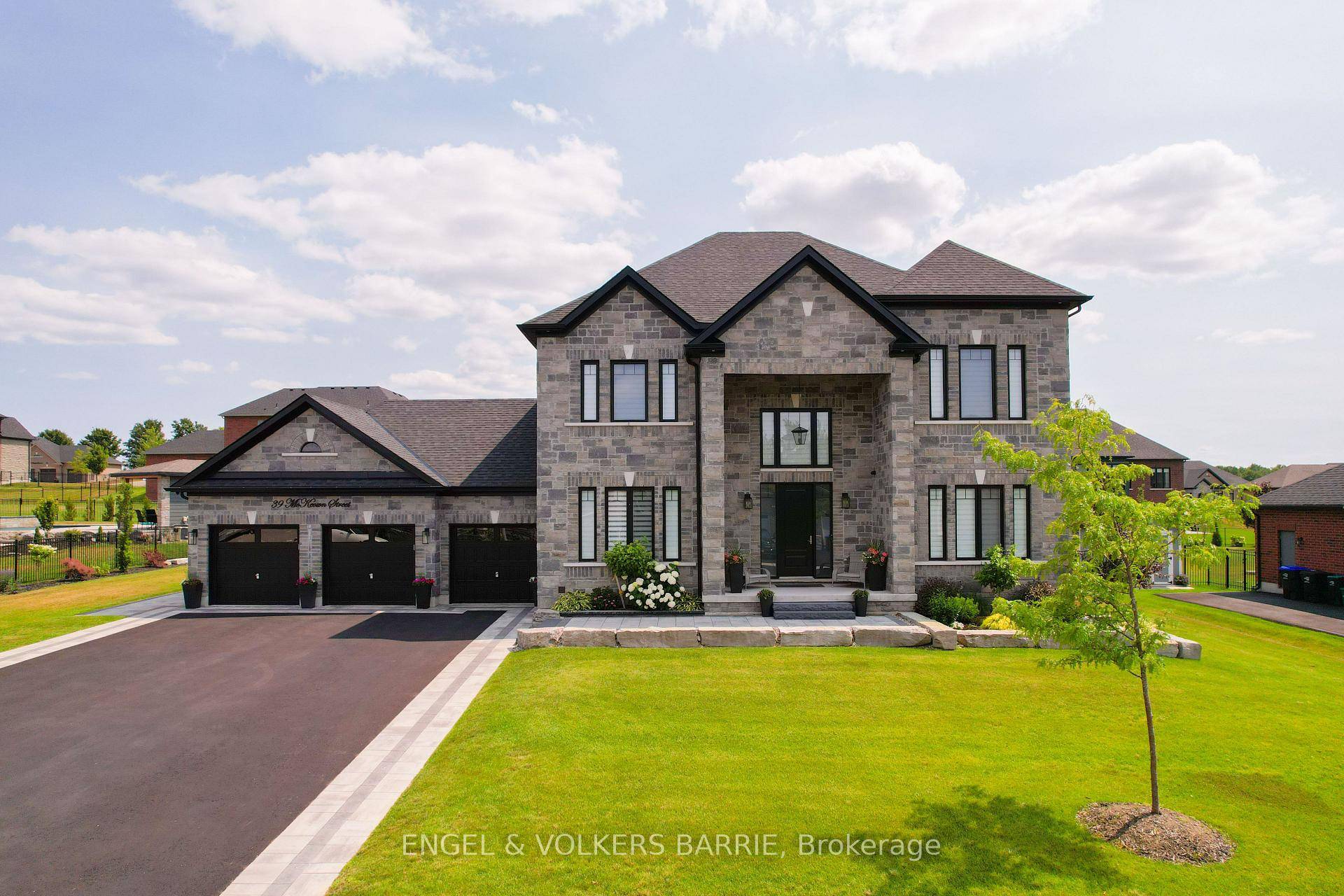 Welcome to 39 McKeown Street, an executive home crafted for both refined living amp ; everyday ease.