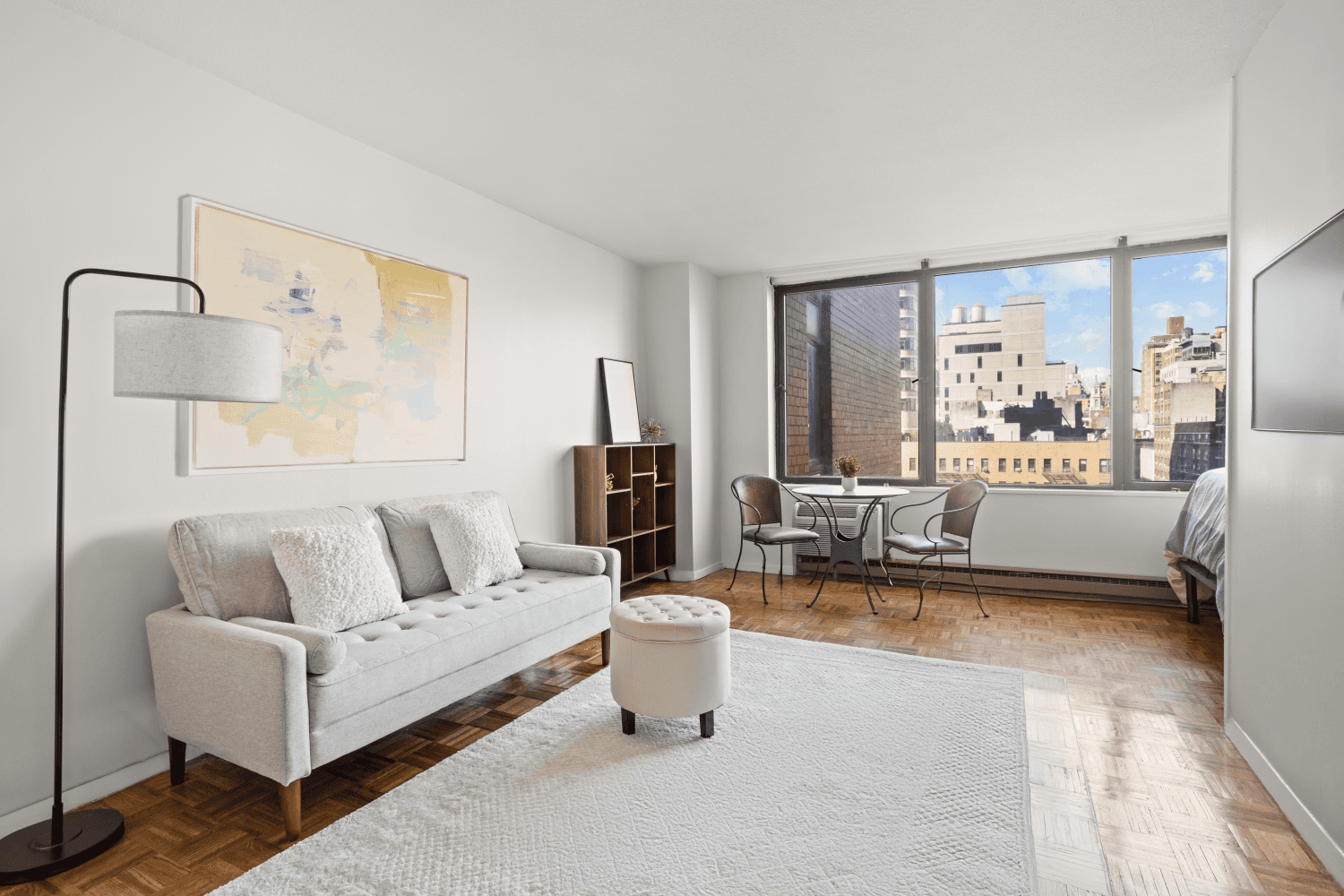 Welcome to this spacious alcove studio or convertible junior one bedroom apartment located in the heart of the Upper East Side at 1619 Third Avenue.