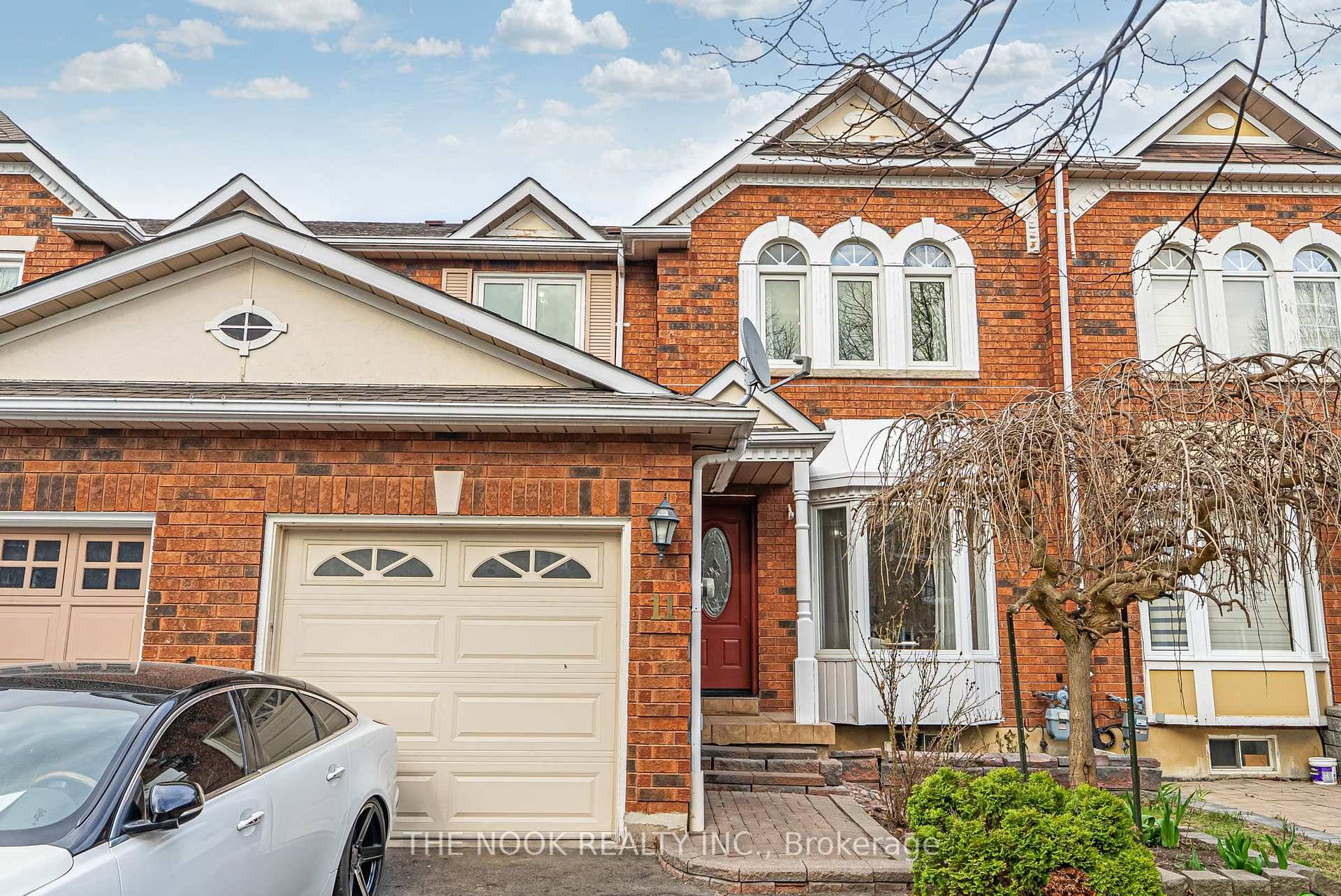 Perfect For First Time Homebuyers Or Downsizers Looking For An Affordable Townhouse In A Sought After Neighbourhood !