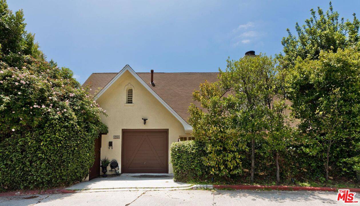 5966   Graciosa Dr 4BR Hollywood Hills East La