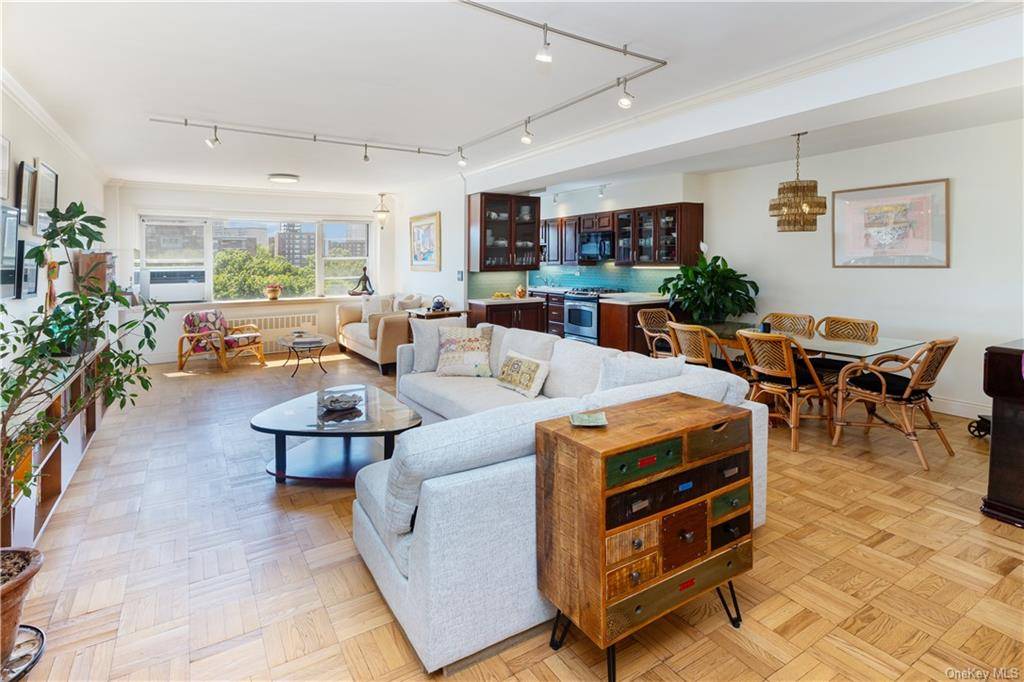 COME FOR THE LOCATION, STAY FOR THE SPACE !