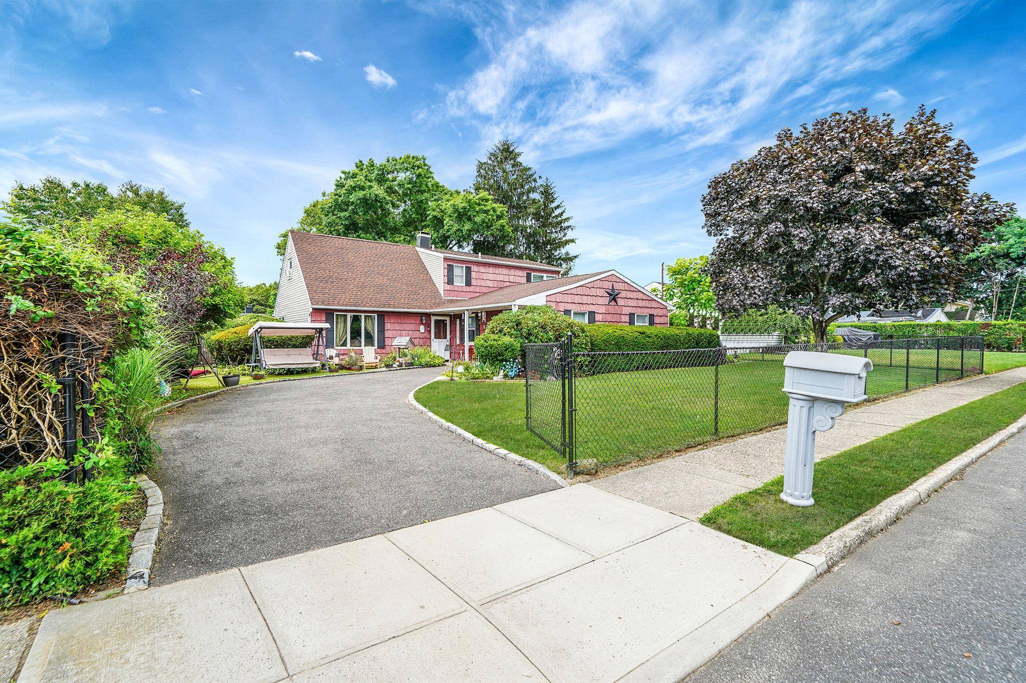 Beautiful 4 Bedroom Home with Inground Pool amp ; Versatile Living Spaces Step into comfort, style, and functionality with this beautifully maintained 4 bedroom home featuring 1 full bath and ...