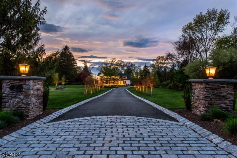 The wait is over. Montville's original modern farmhouse in the cul de sac of Valhalla Ridge can now be yours.