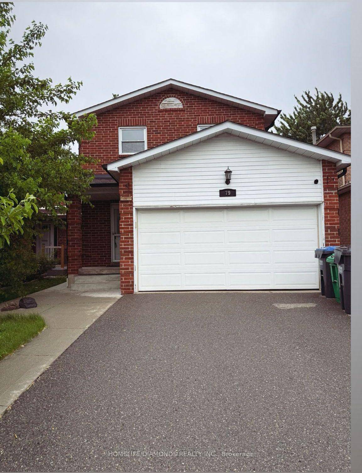 Fully renovated property for sale Located In The Highly Desirable Brampton West Community Of Brampton Amazing Spacious Living Room.