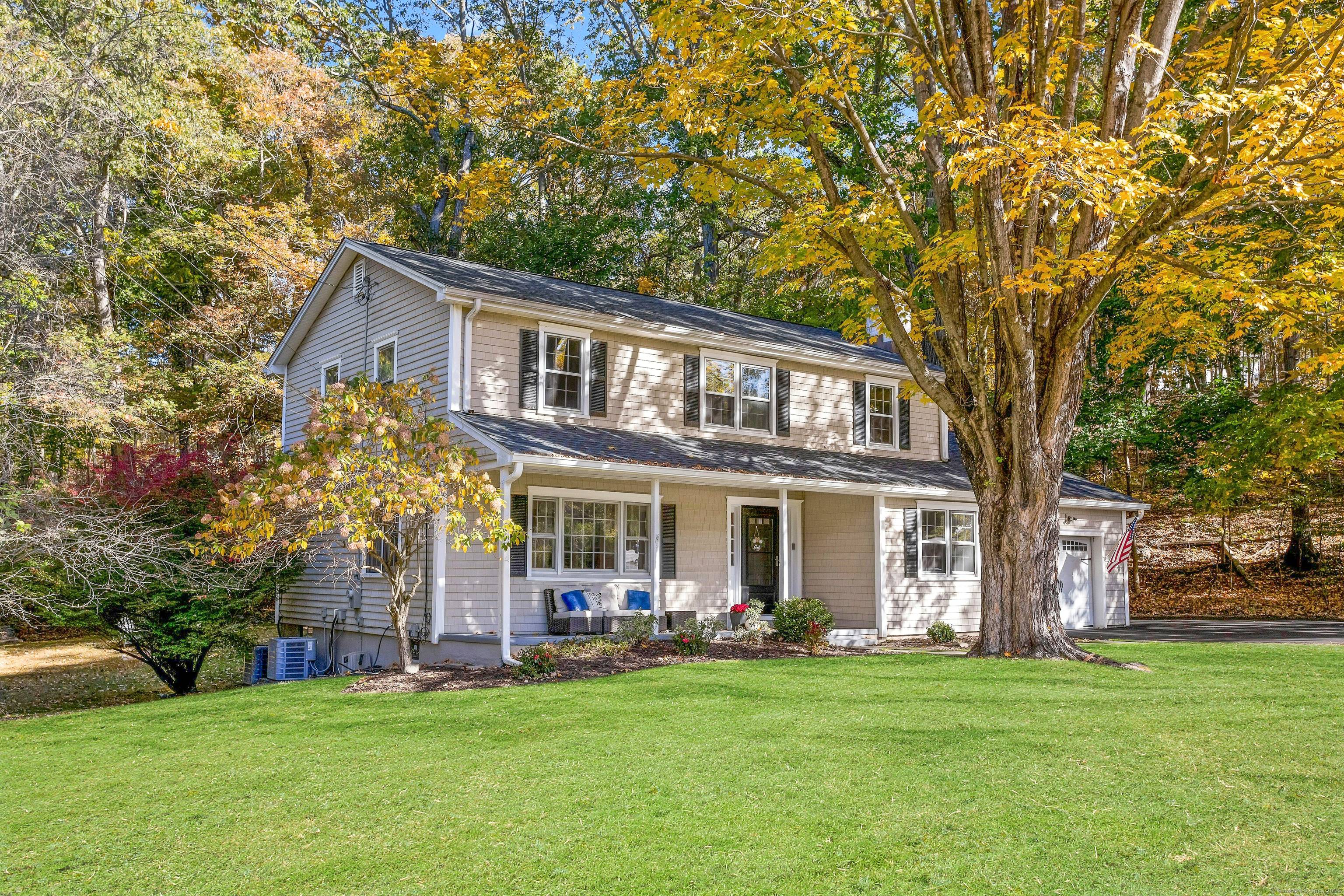 Move right into this spacious home that just completed a remodel and is waiting for a new owner !