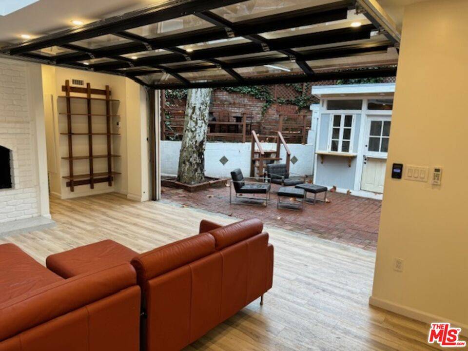 1636 N Beverly Glen Blvd 2BR Bel Air La
