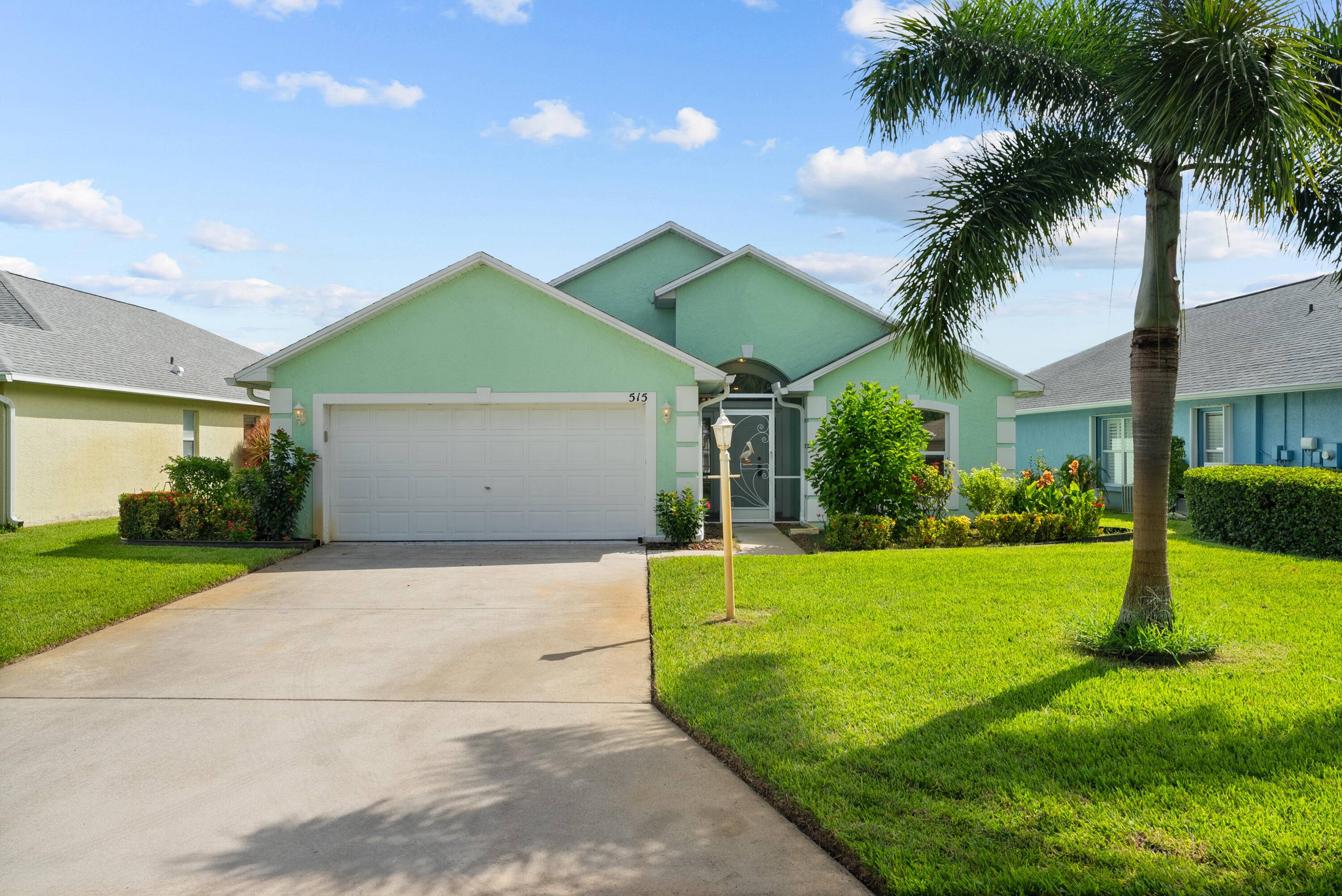 Presenting this move in ready lakefront 3 bedroom, 2 bathroom CBS home with a 2 car garage, located in the Hammock Cove at Sawgrass Lakes community.