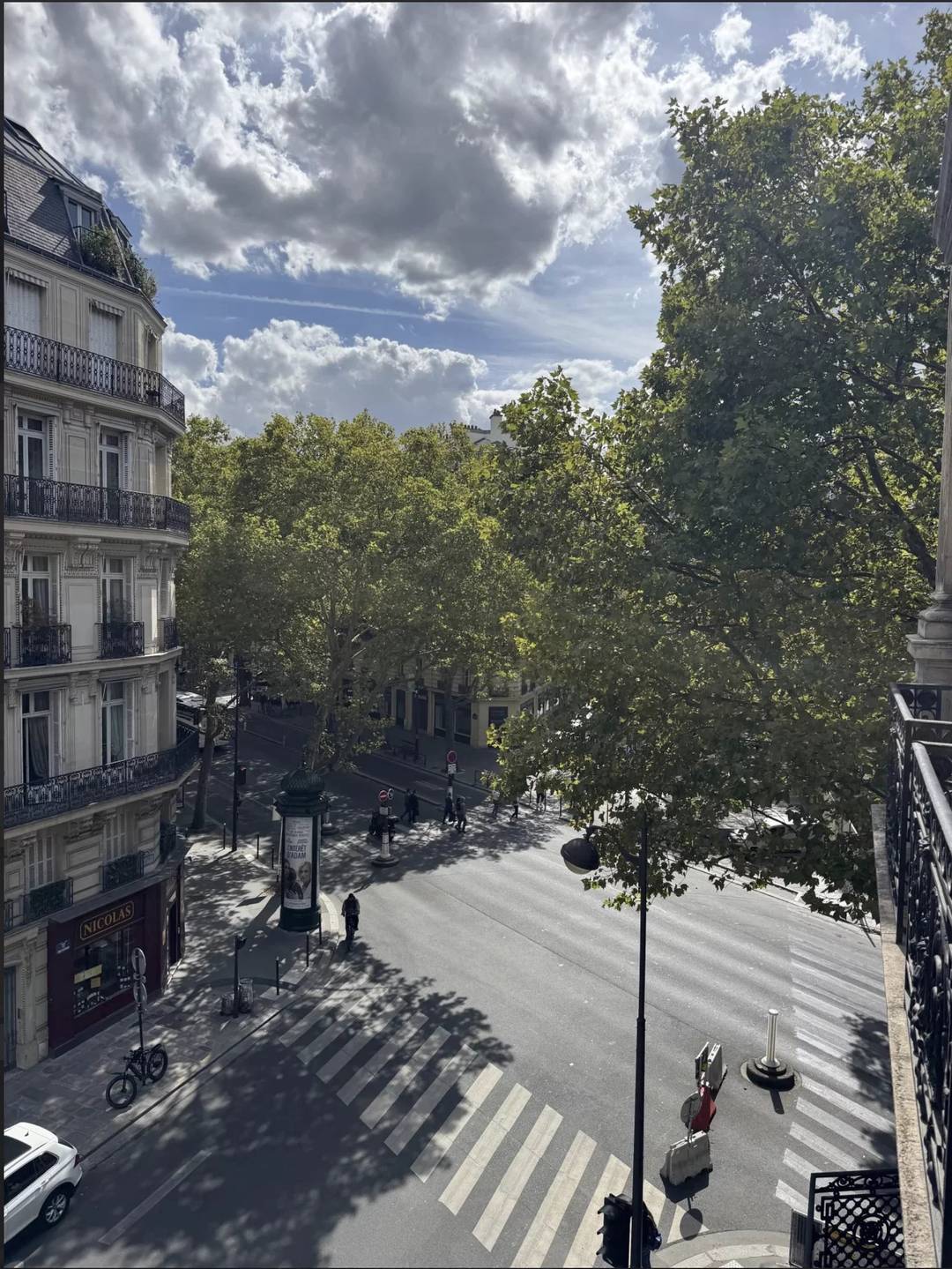 Appartement - Paris 7e - Totalement rénové
