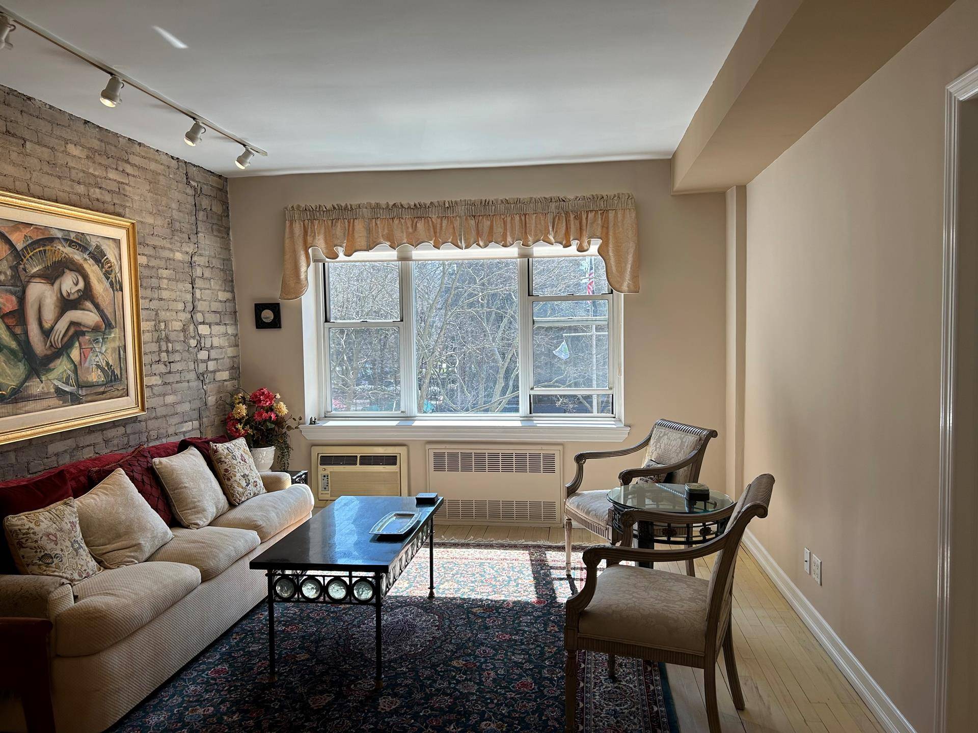 Welcome to your sanctuary in the heart of the Upper West Side, where Unit 3E awaits to welcome you home.
