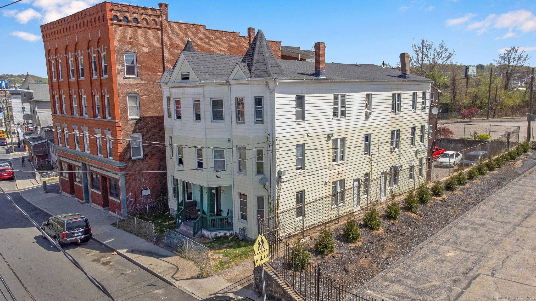 Great opportunity for a value add property in Waterbury's Brooklyn neighborhood.