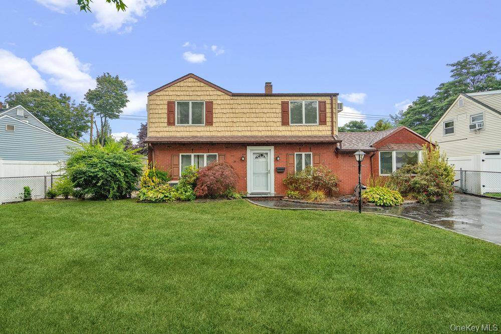 Welcome to 20 Carnation Rd !