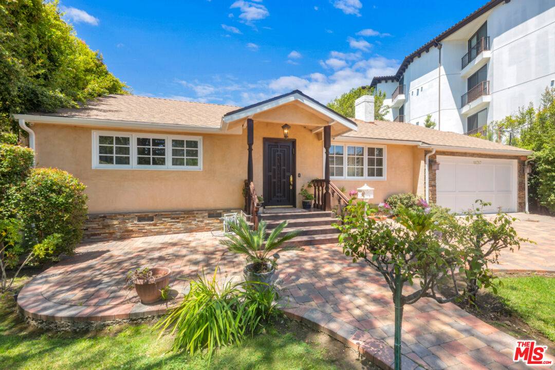 11717   Chenault St 4BR Brentwood La