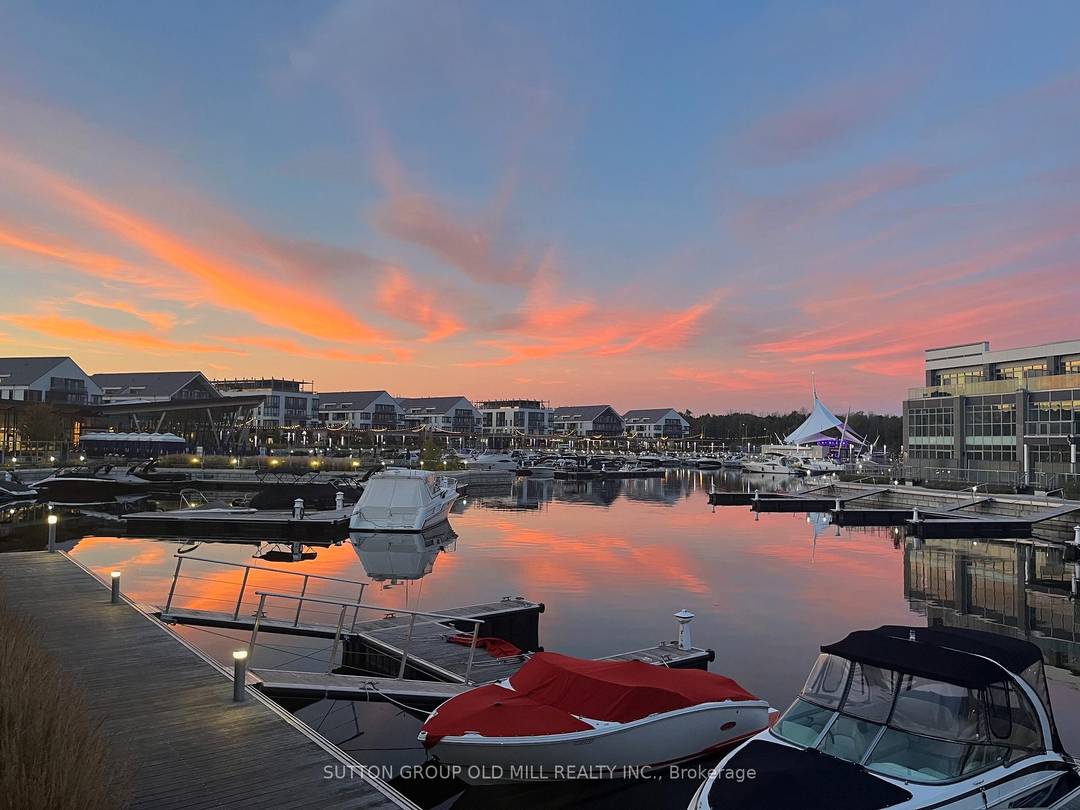 Welcome to Friday Harbour !