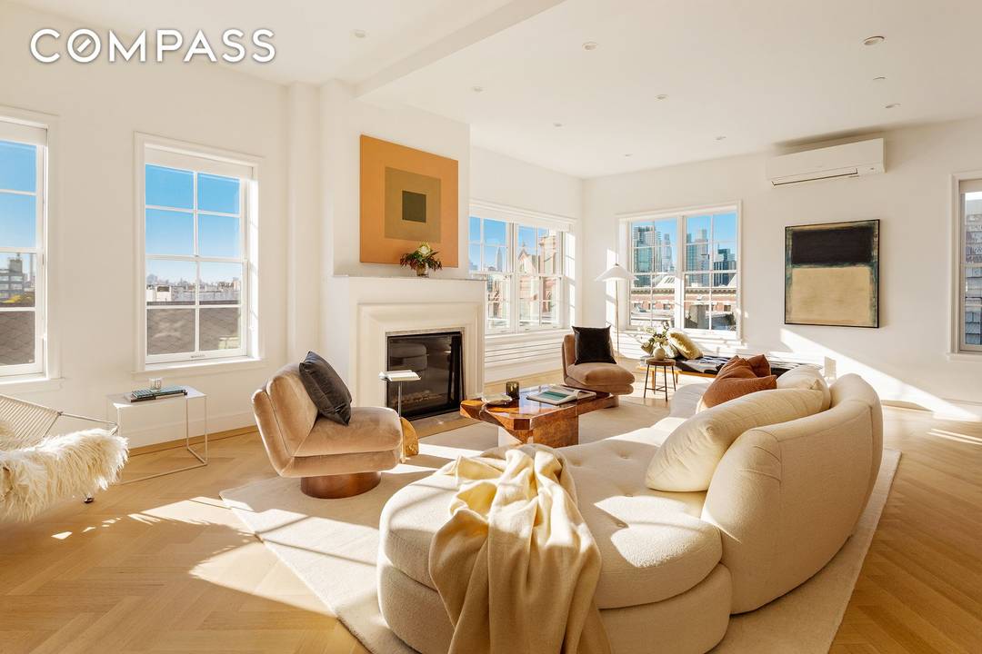 The pinnacle of Greenpoint living.