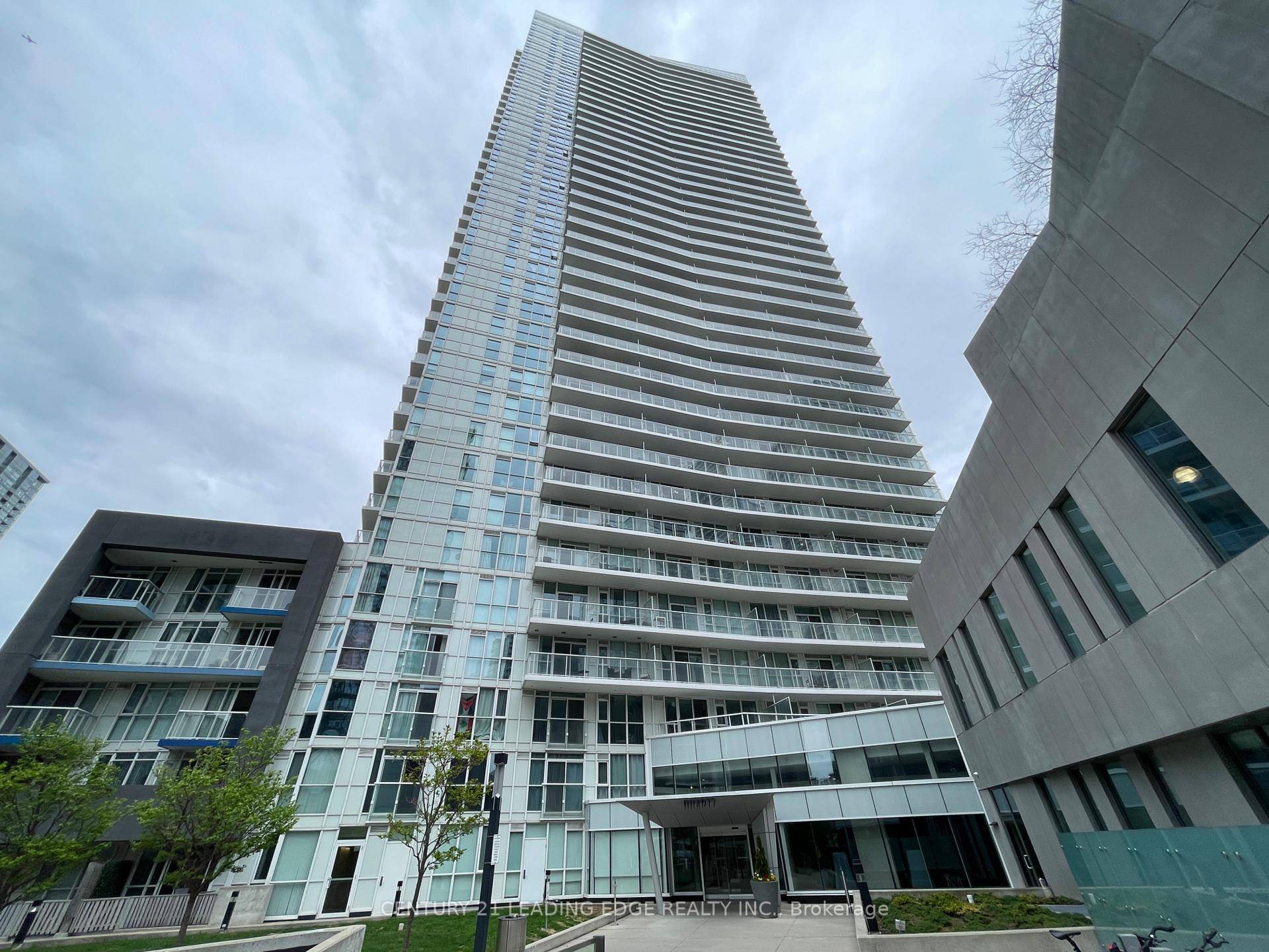 Quartz Condo At Concord City Place !