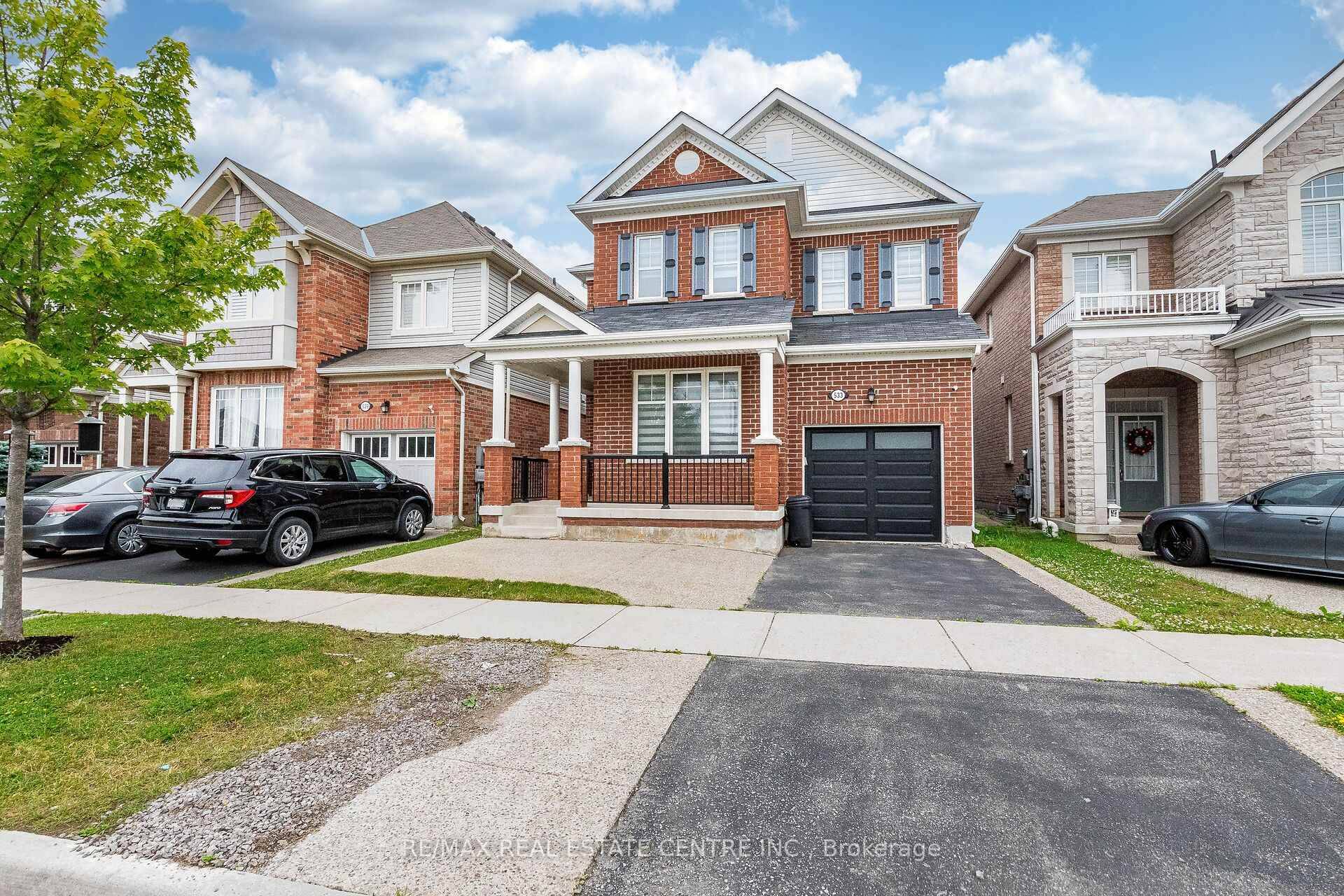 Welcome to 533 Yates Drive A Beautiful Detached Mattamy Home in Milton's Family Friendly Coates Community This well maintained 2 storey detached home 4 2 Bedrooms, 4.