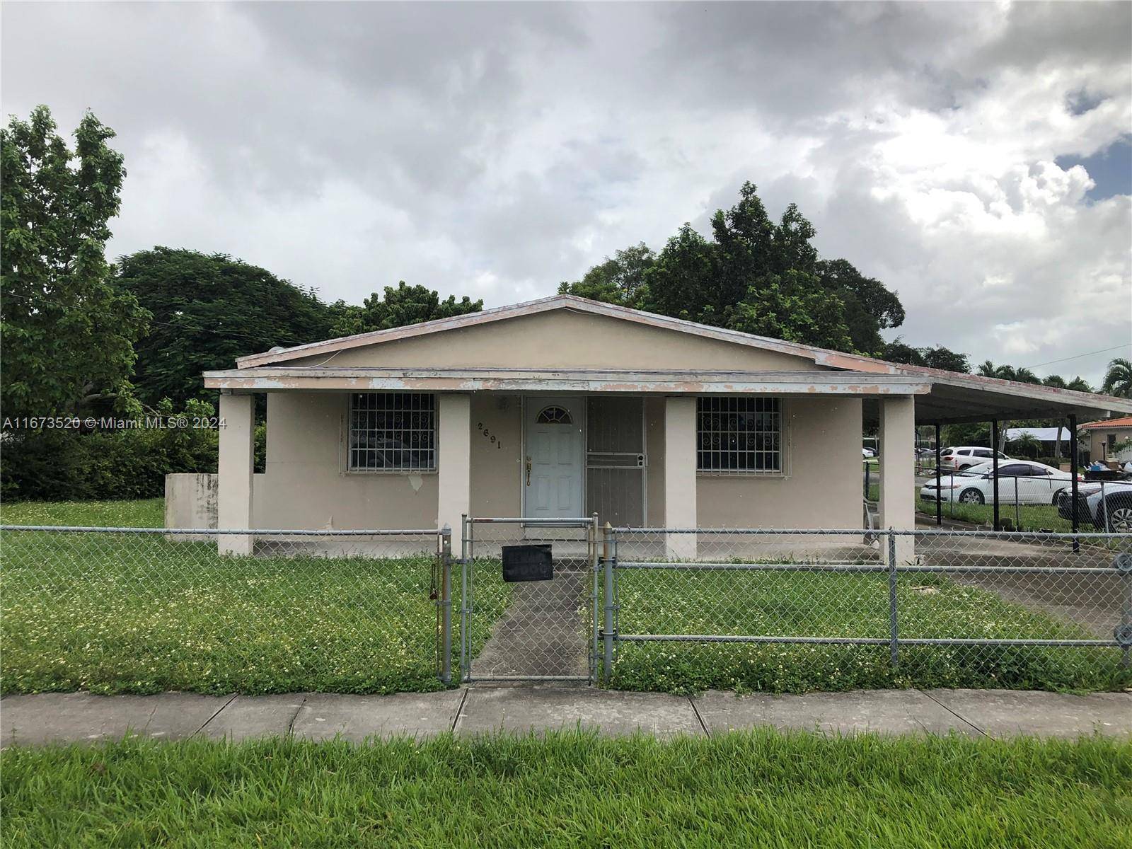 Fantastic opportunity to own unique property in the center of Miami Dade.