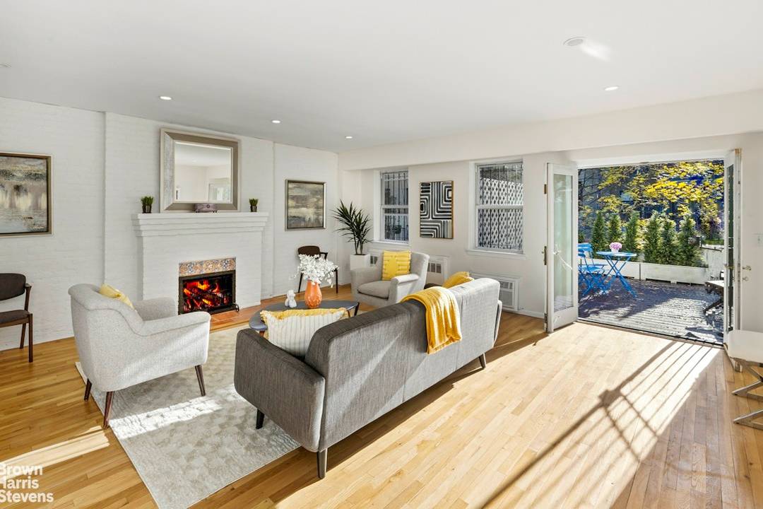 Park block beauty ! ! Situated on one of the nicest tree lined Central Park blocks, this true four bedroom, three bathroom home encompasses the top three floors of a ...