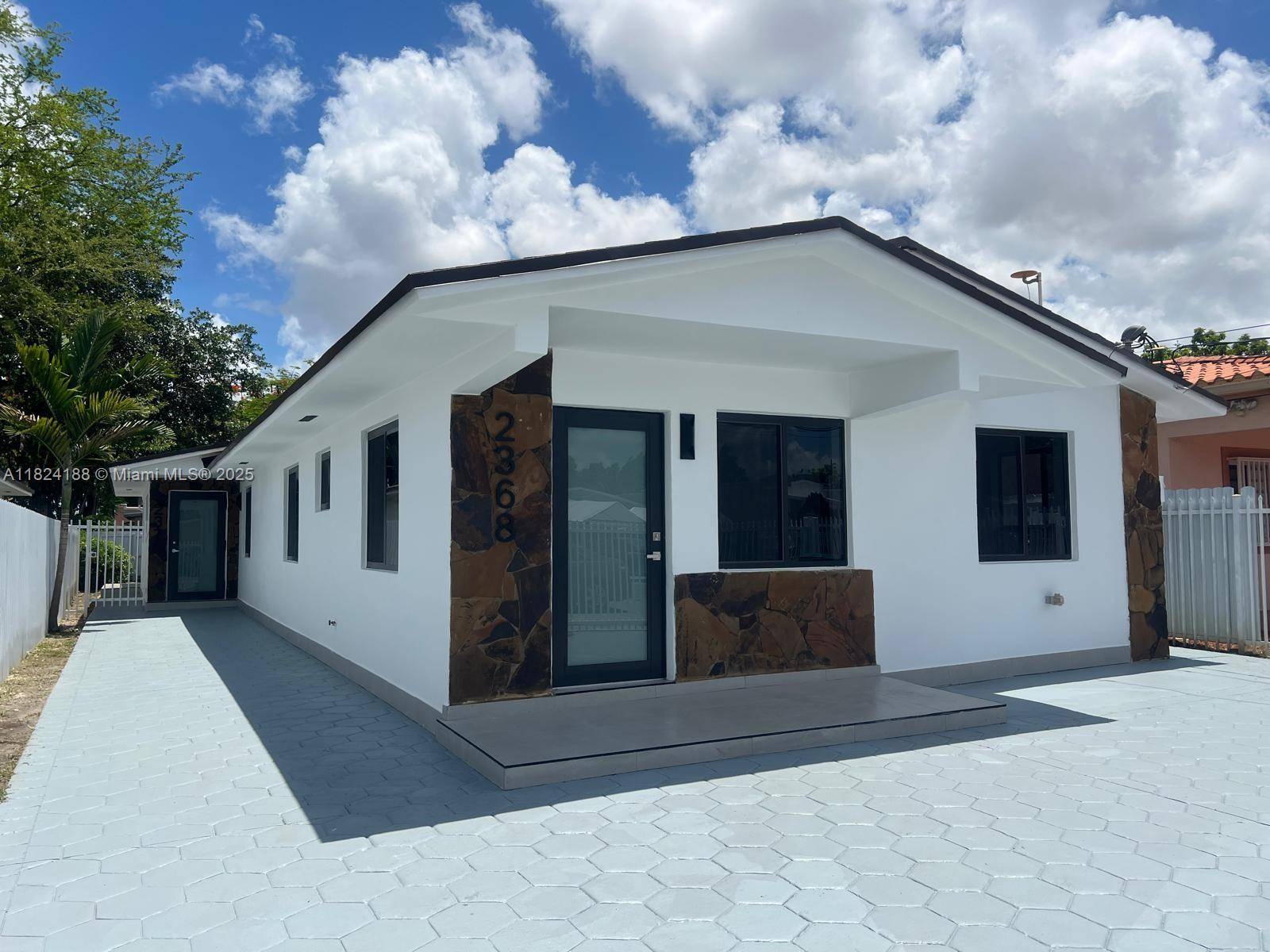 Fully remodeled duplex for sale in the heart of Miami, a unique opportunity for investors or owner occupants seeking rental income.