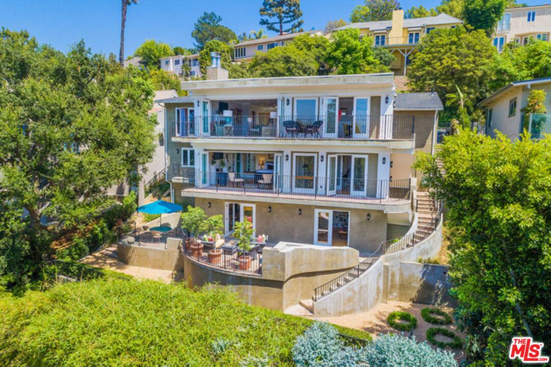 3411 Tareco Dr 4BR Hollywood Hills East La