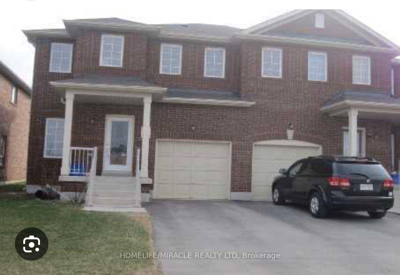 This property is well Maintained 4 Bedroom 2.