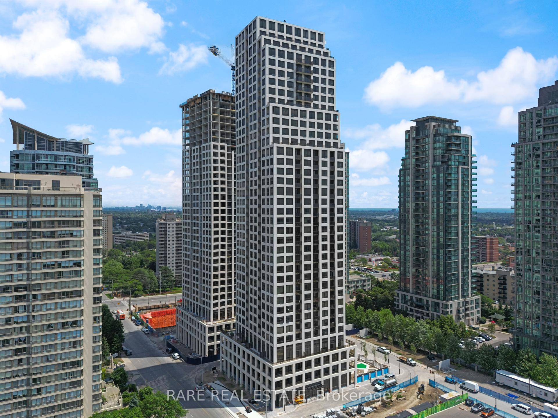 Clean minimalism design, high end finishes, and top of the line amenities create a truly sophisticated living experience.