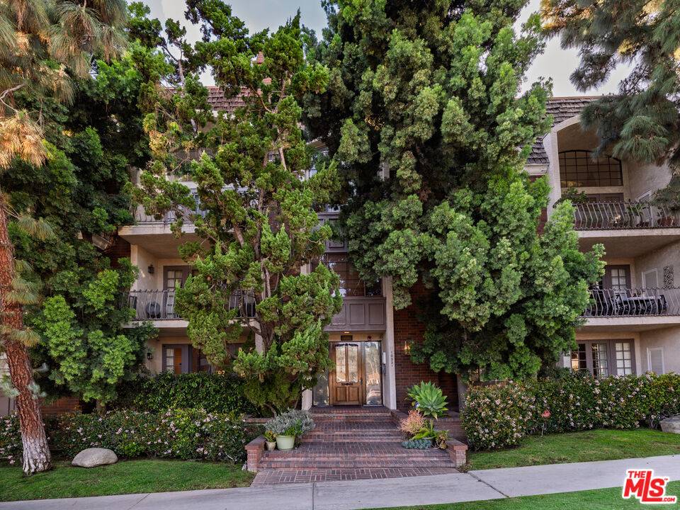 10327   Missouri Ave 2BR Beverlywood La